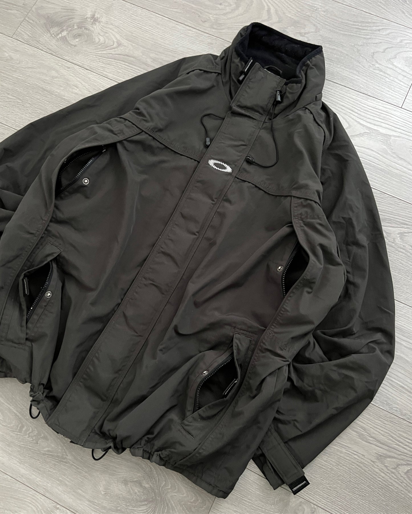 Oakley Software 00s Technical Waterproof Jacket - Size XL