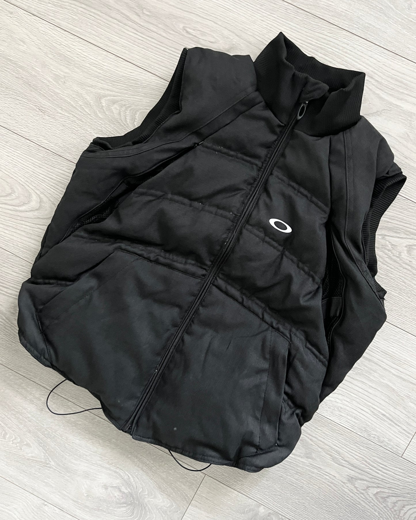 Oakley FW2007 Goose Down Tech Vent-Zip Puffer Vest - Size M