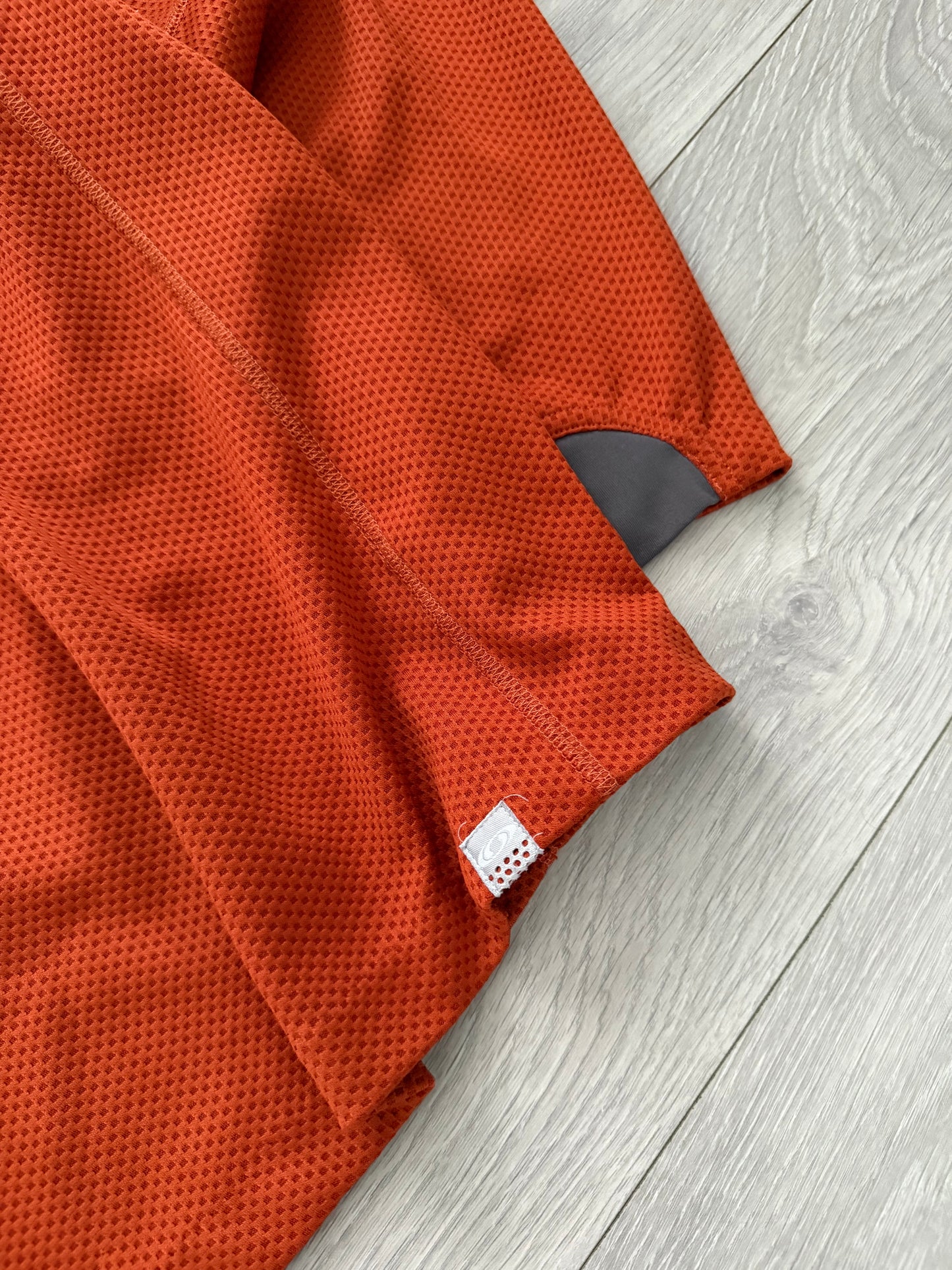 Salomon 00s Moto Mesh Orange Technical Long Sleeve - Size XL