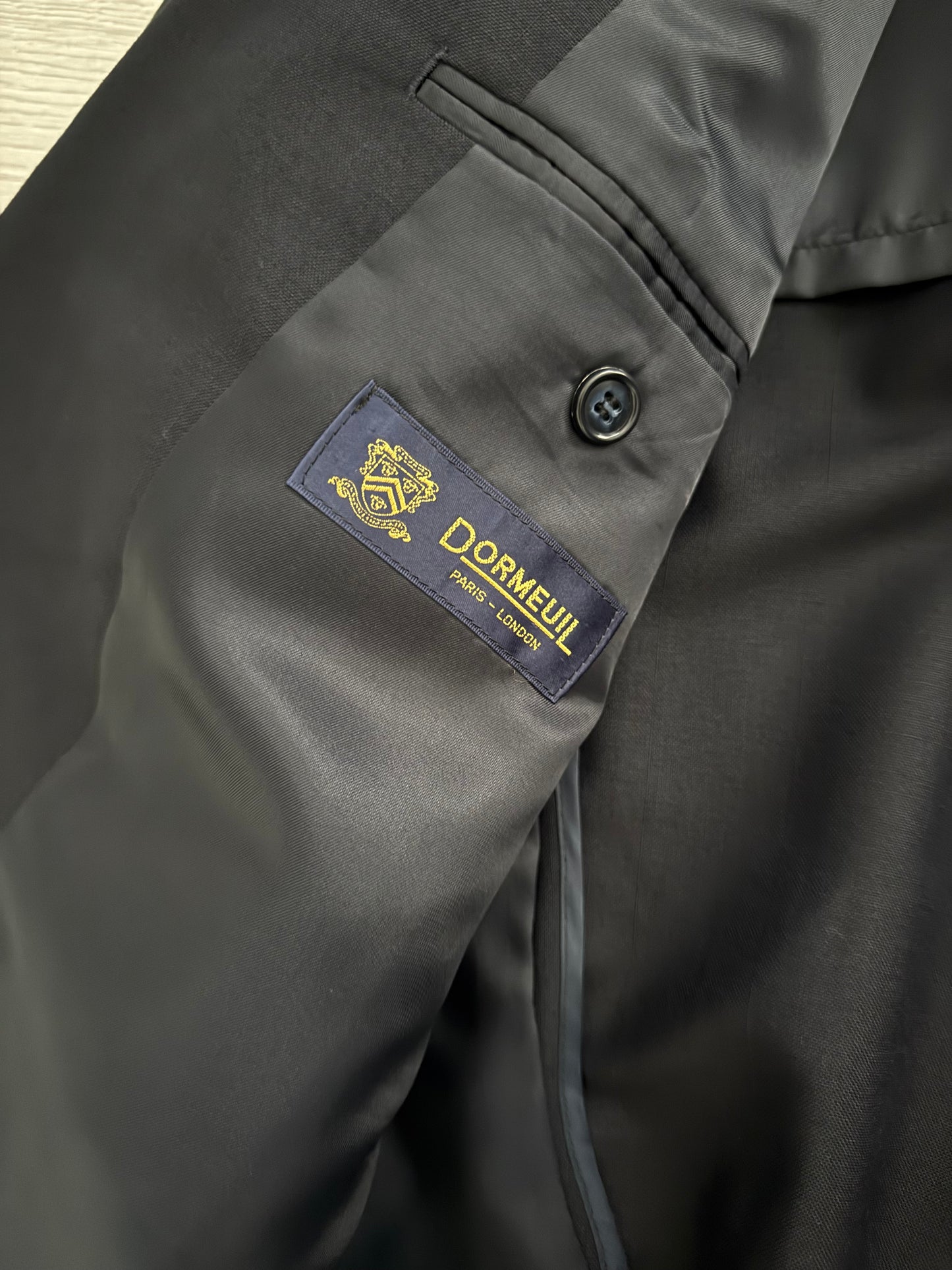 Doremuil Fabric Double Breasted Pleated Wool Suit - Size XL Jacket / 36" Waist