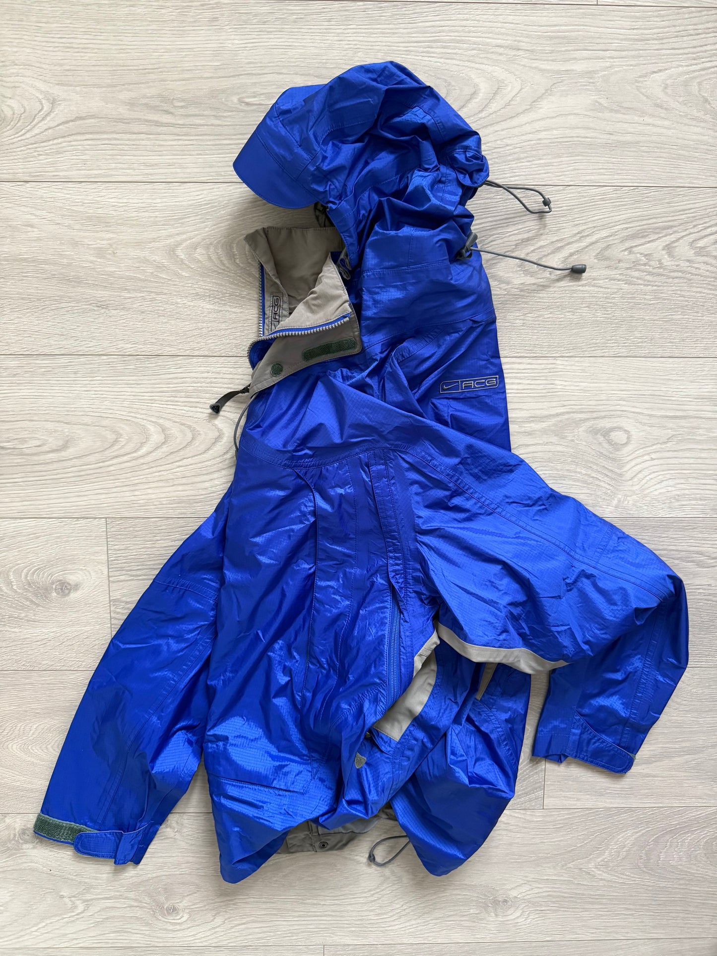 Nike ACG 00s Storm Fit Technical Waterproof Panelled Jacket - Size XXL