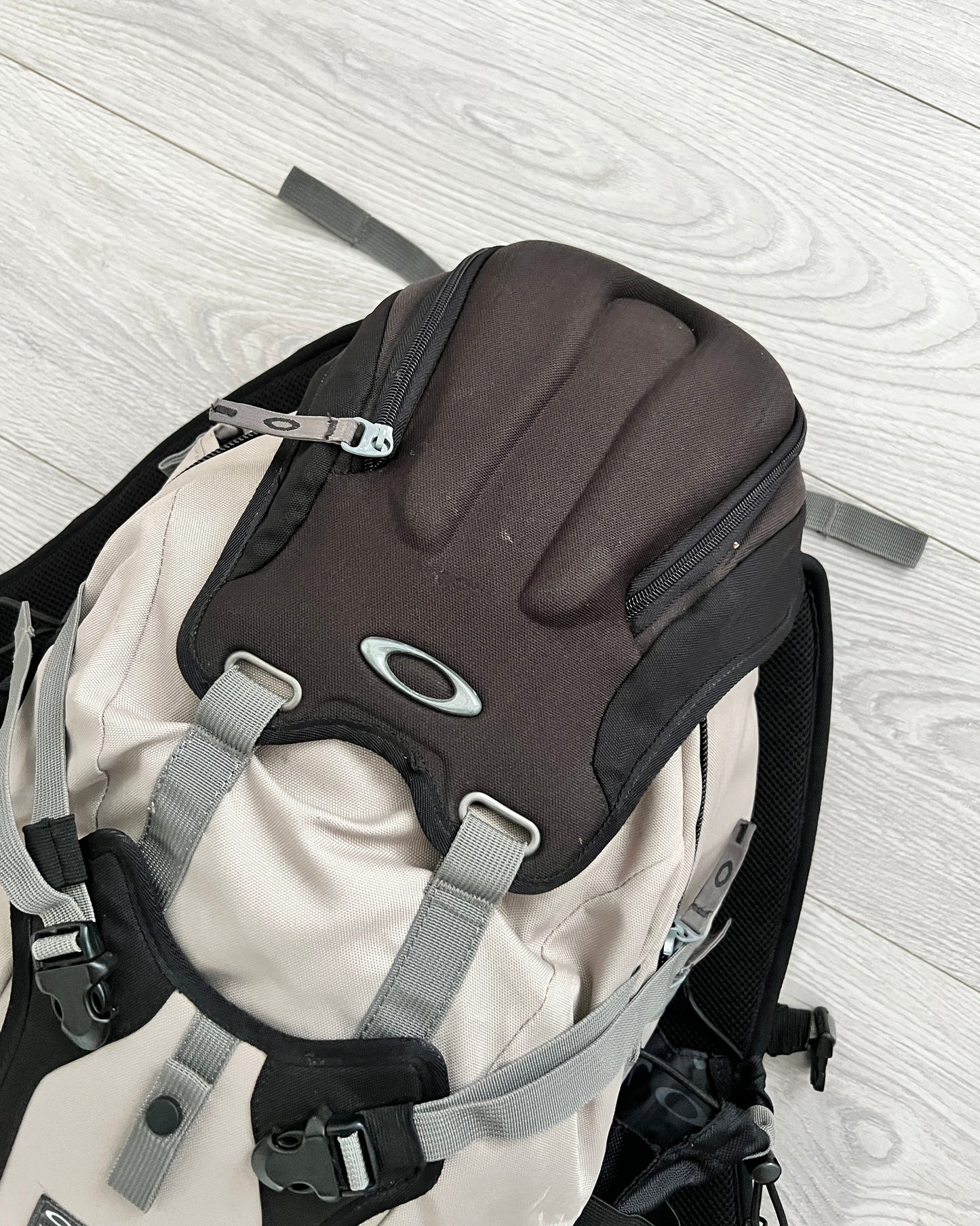 Oakley AP 2006 'Tool Box' Technical Utility Backpack - One size