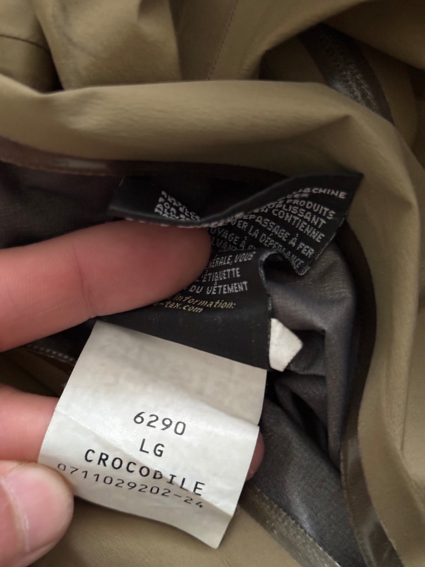 Arcteryx LEAF Alpha LT Gen 2 Gore-Tex Jacket in Crocodile - Size L