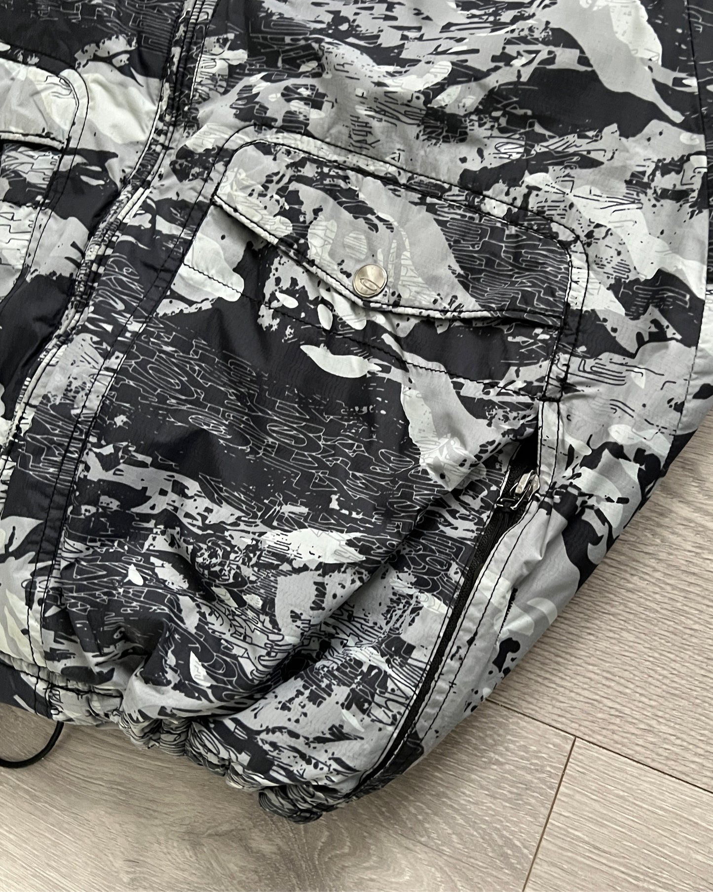 Oakley FW2007 O-Camo Print Technical Puffer Vest - Size L