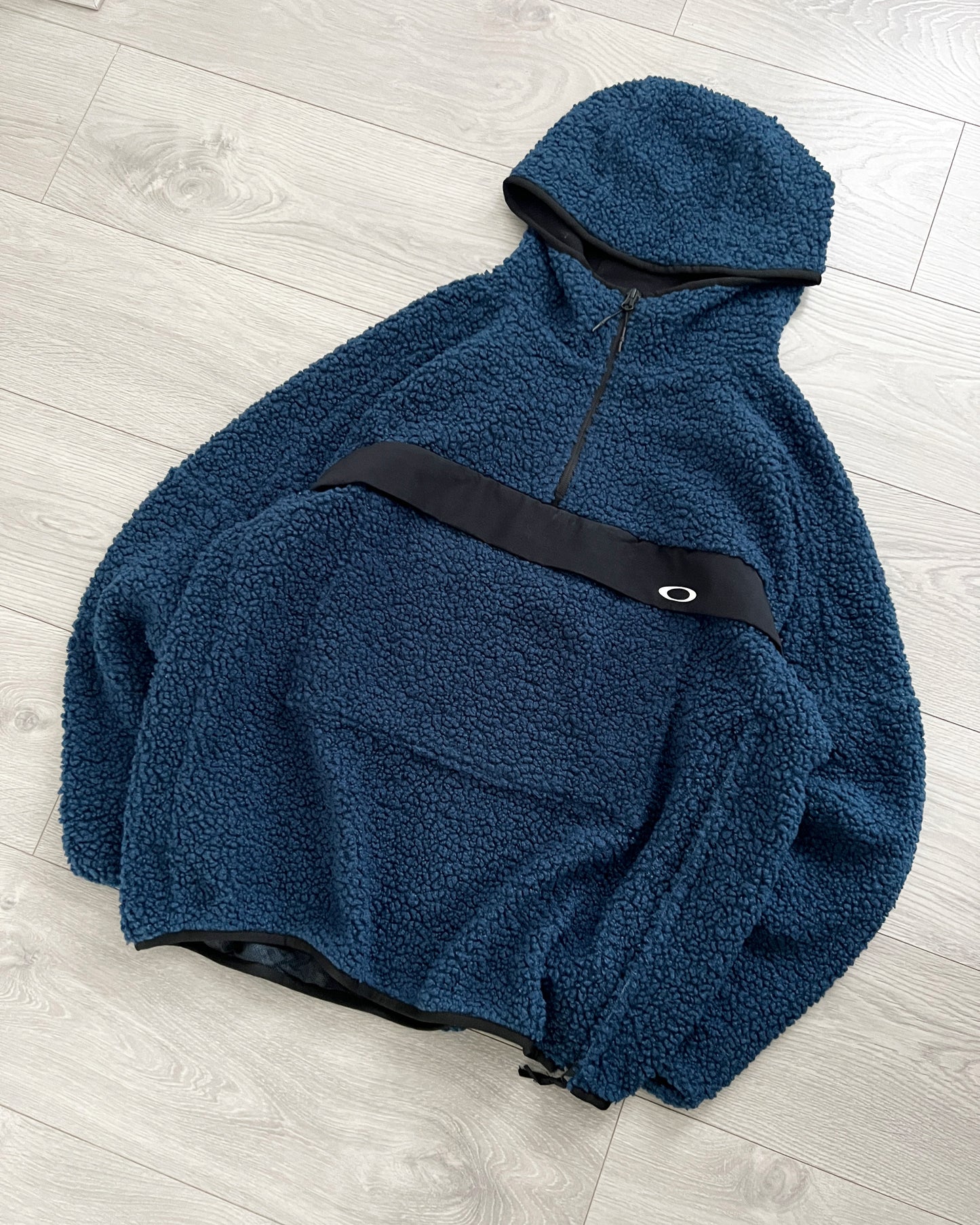 Oakley 1/4 Zip Technical Boa Fleece Anorak - Size M