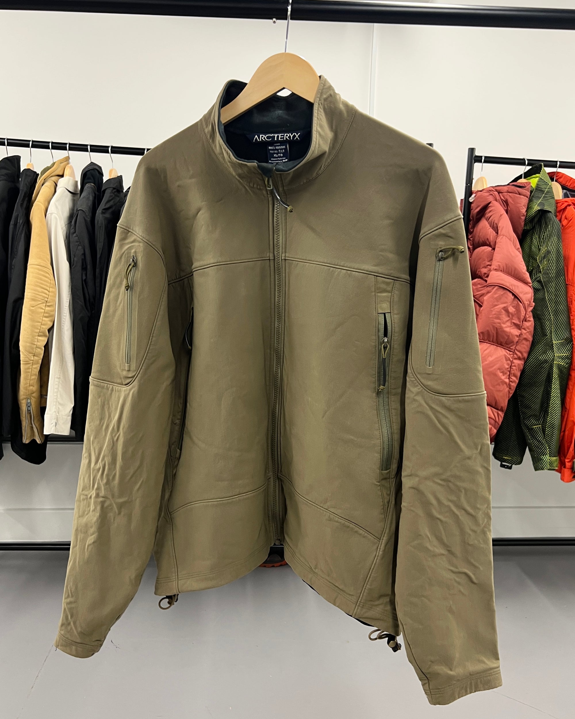 Arcteryx LEAF Gen 1 Bravo Softshell Fleece Lined Utility Jacket Crocodile Green - Size XL