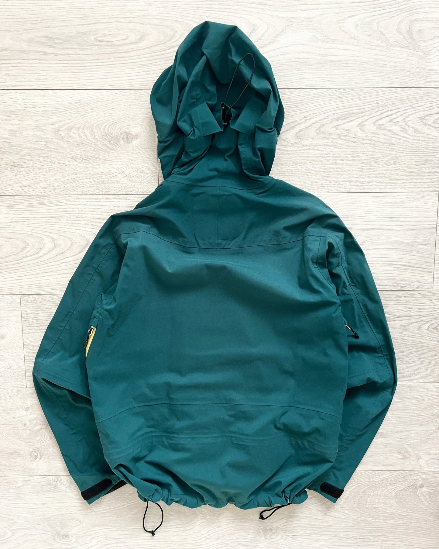Mountain Hardwear Peak Waterproof Jacket - Size S