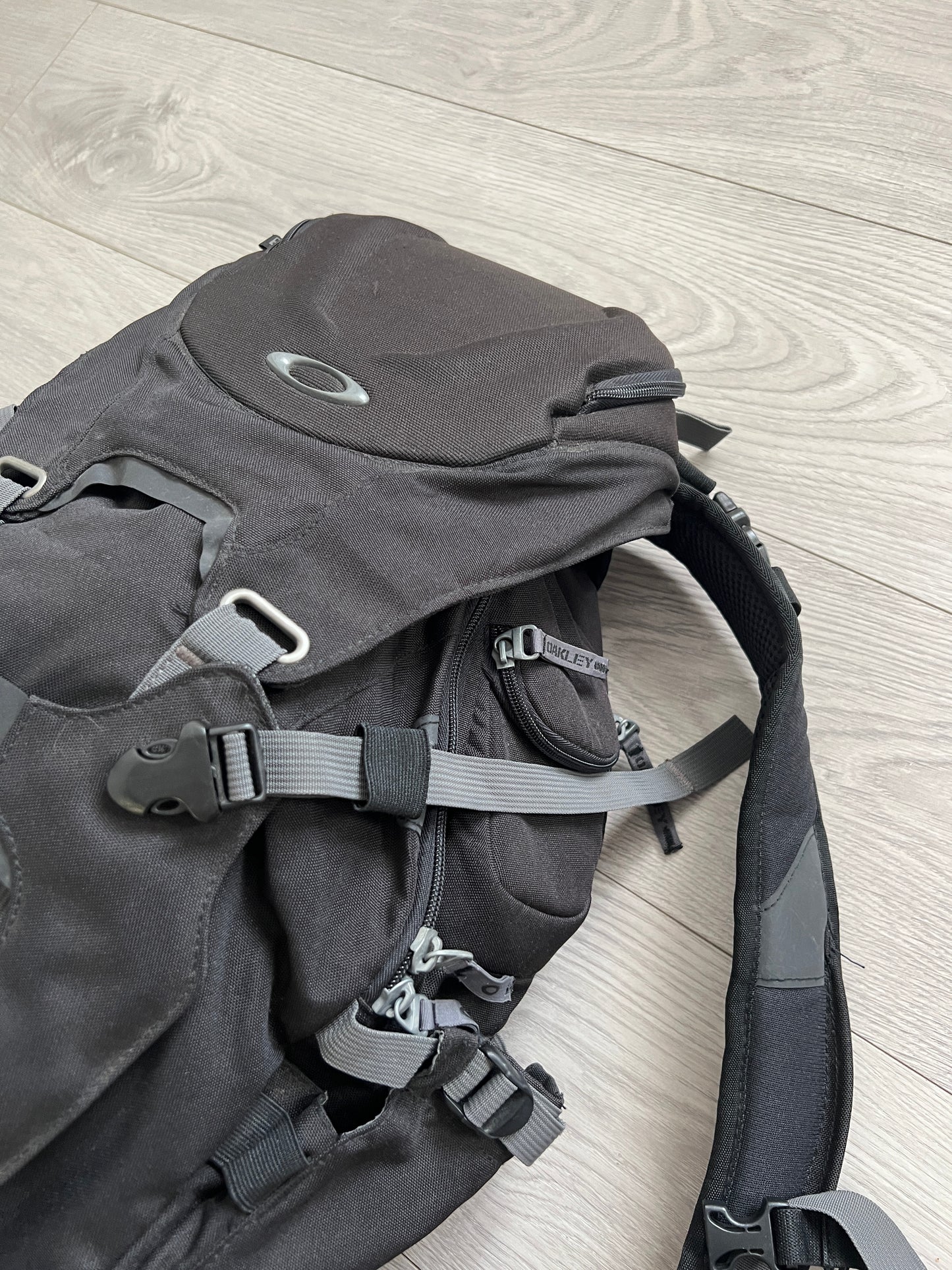 Oakley 2006 Toolbox Technical Backpack