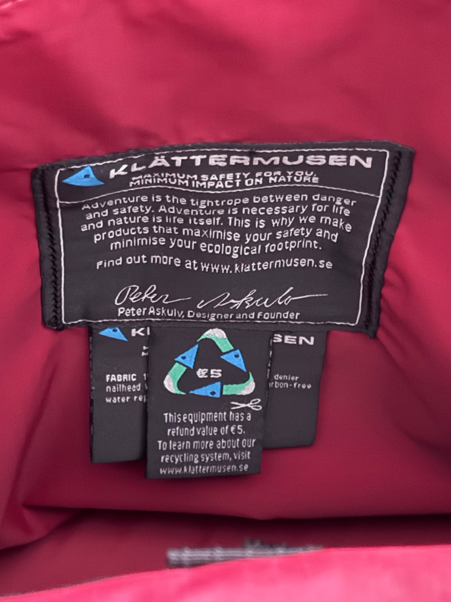 Klattermusen Fenja Technical Crossbody Bag