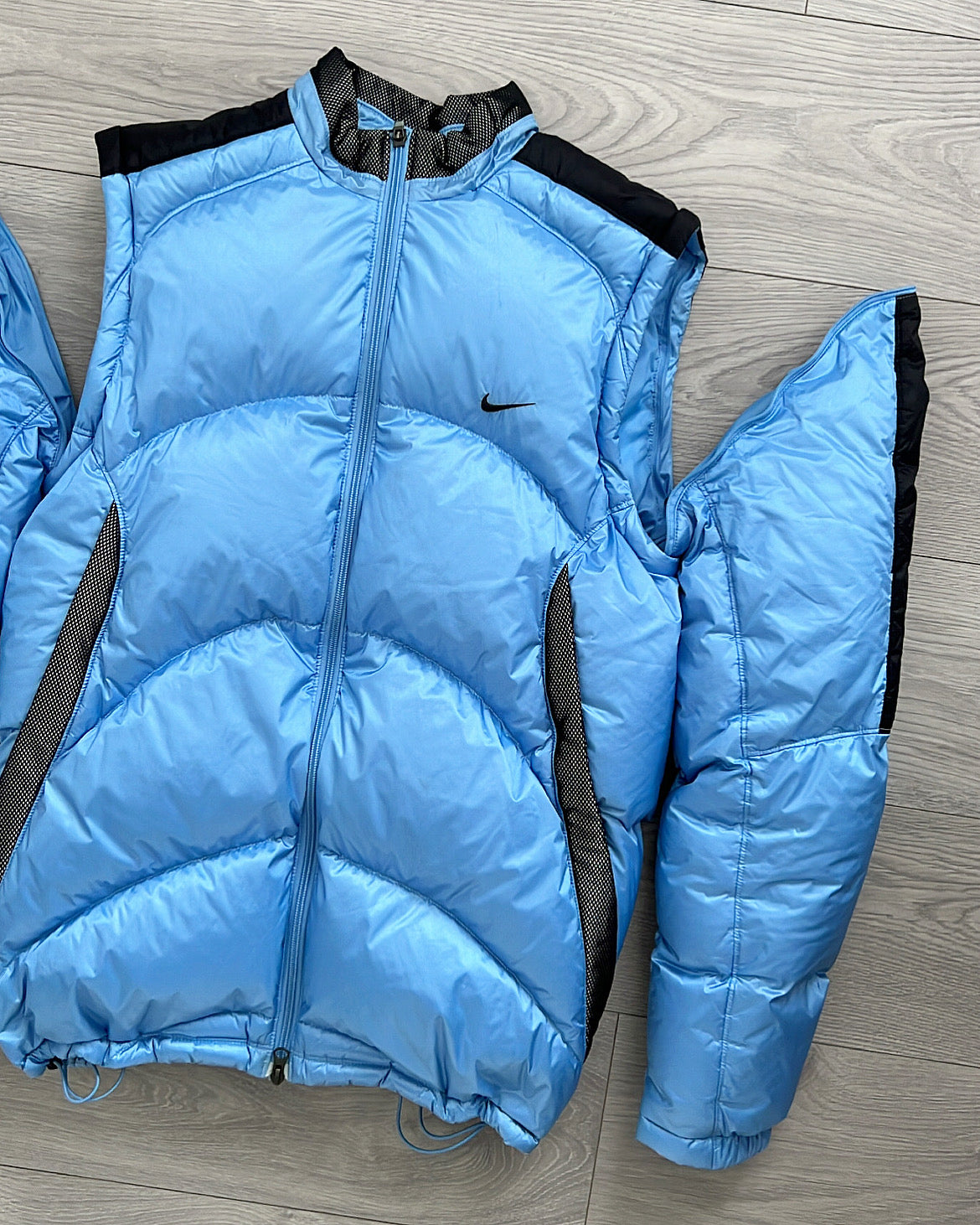 Nike FW2008 Convertible 2-in-1 Curve Stitch Puffer Jacket - Size M
