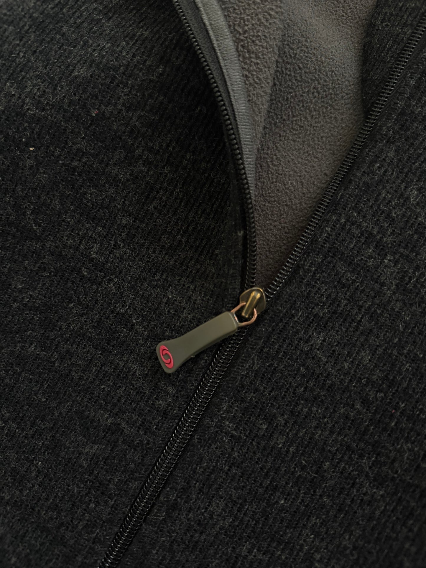 Salomon 2004 Tech Knit Fleece Lined Hooded Jacket - Size L