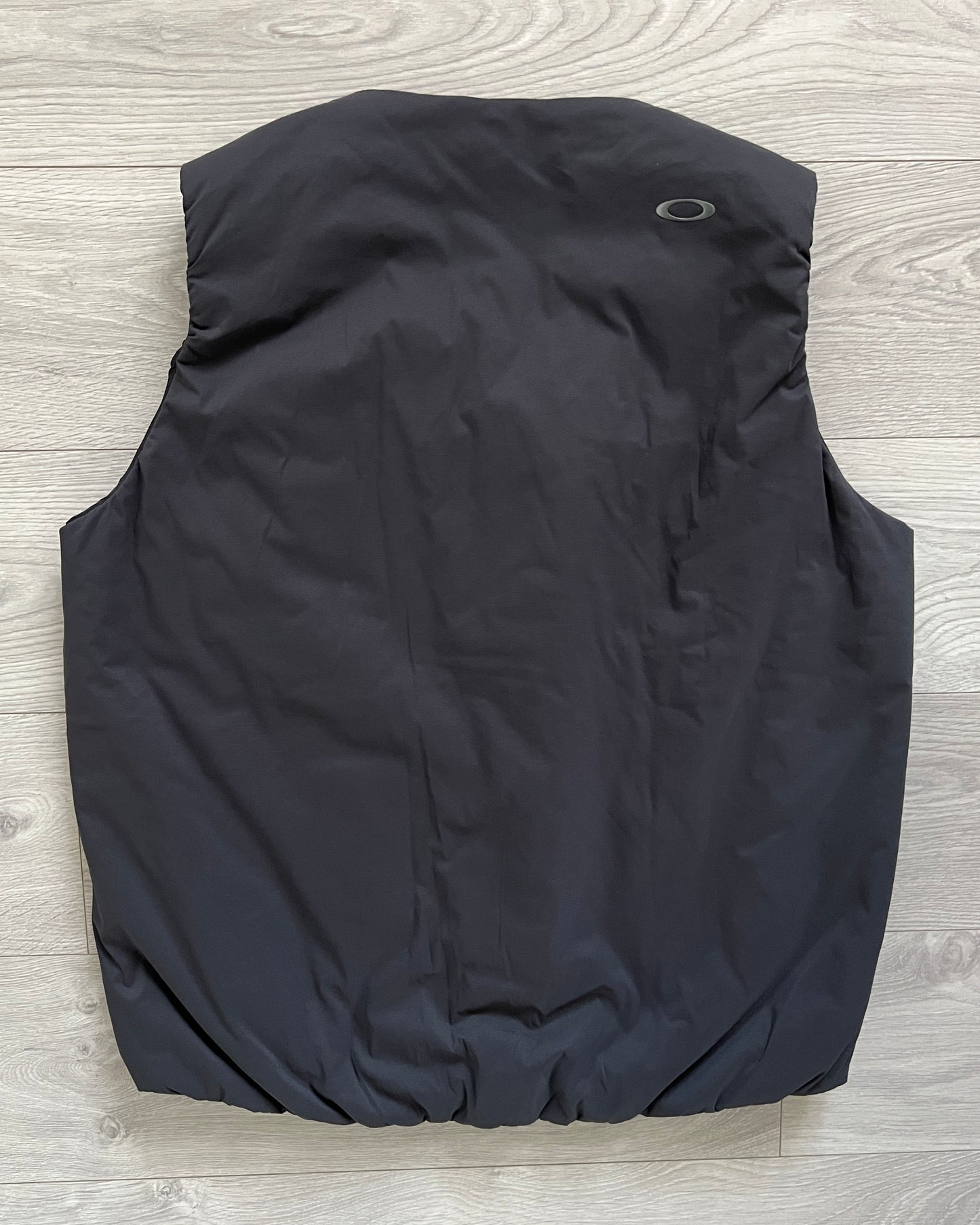 Oakley Asymmetrical Technical Puffer Vest - Size M
