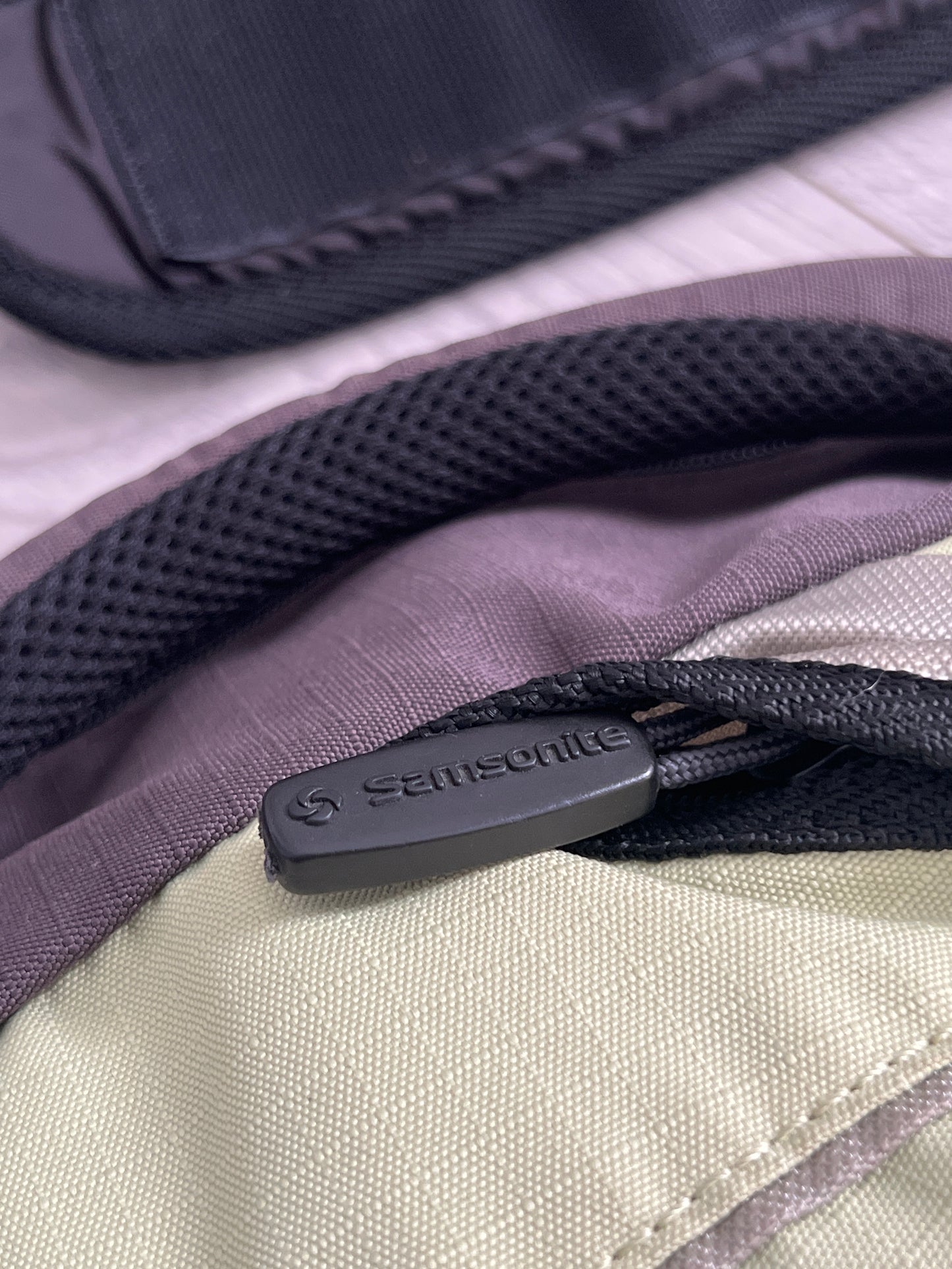 Samsonite 00s Technical Sling Body Bag