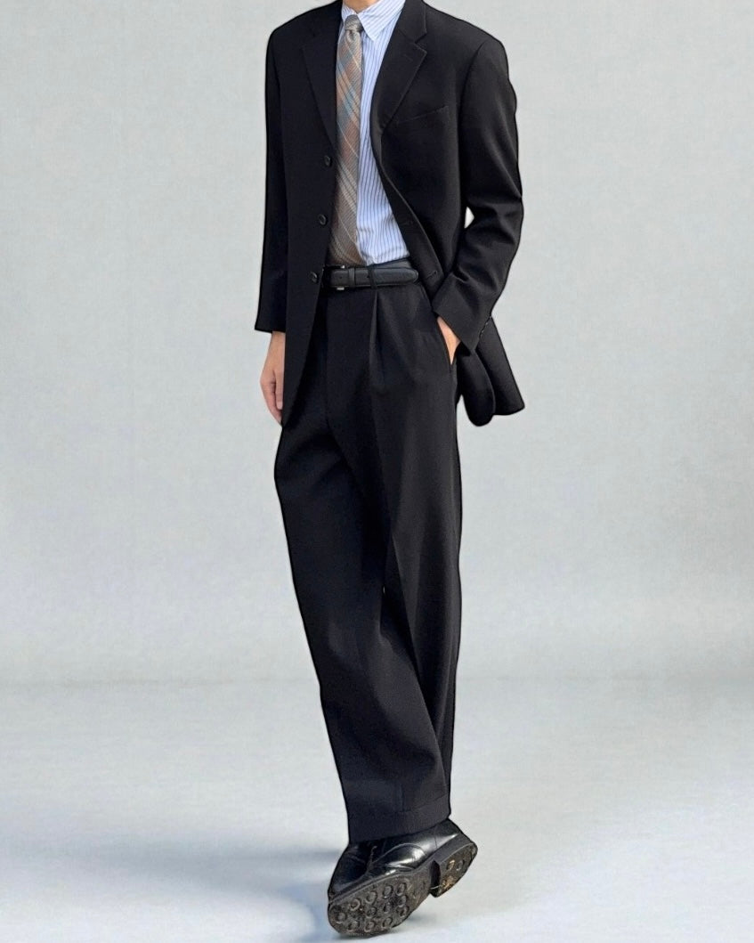 Armani 1990s 3B Black Pleated Wool Suit - Size L Jacket / 33