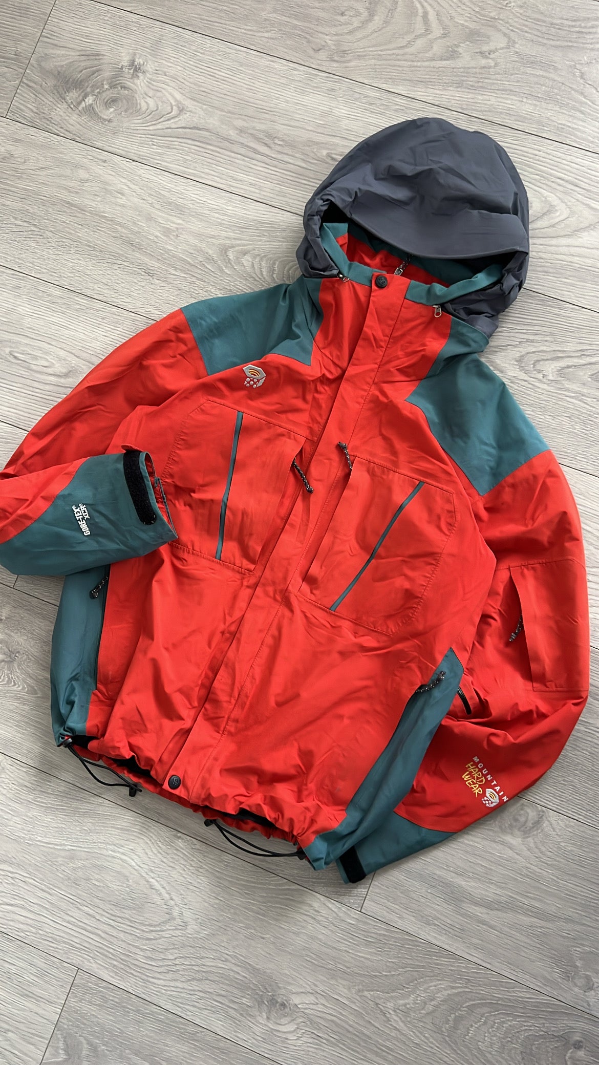 Mountain Hardwear 00s Goretex XCR Tech Panelled Jacket - Size M