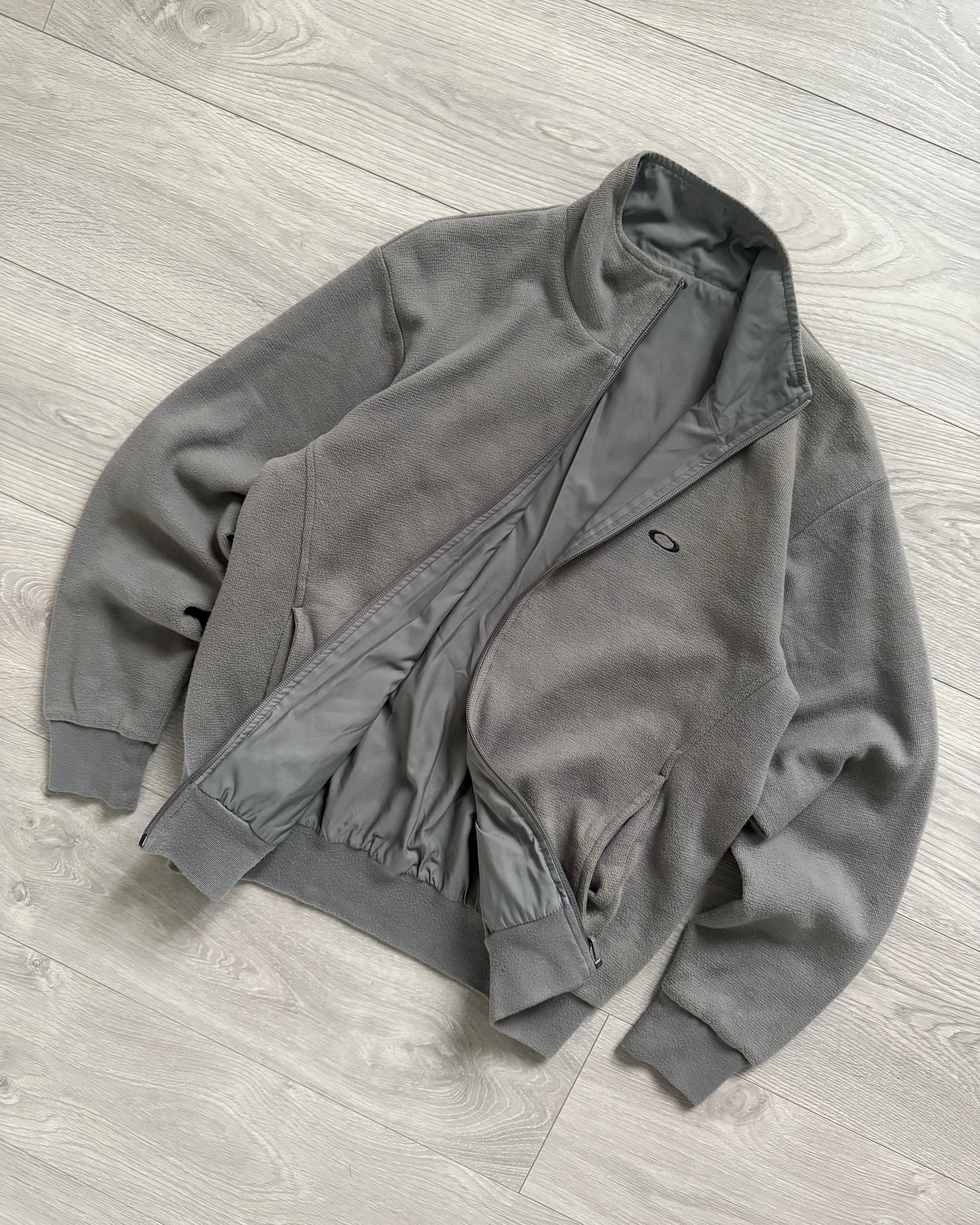 Oakley 00s Curve Panelled Reversible Fleece Nylon Jacket - Size M