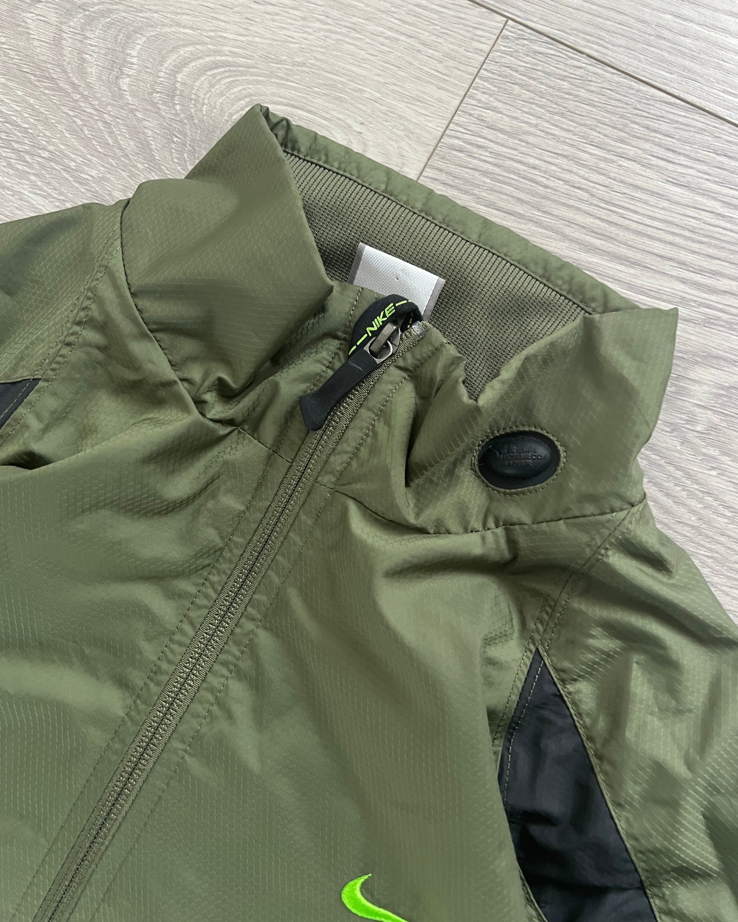 Nike Early 00s Technical Dual Pocket Layer Jacket - Size L