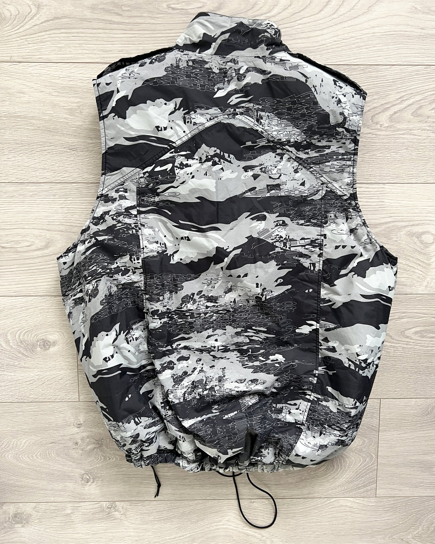 Oakley FW2007 O-Camo Print Technical Puffer Vest - Size L