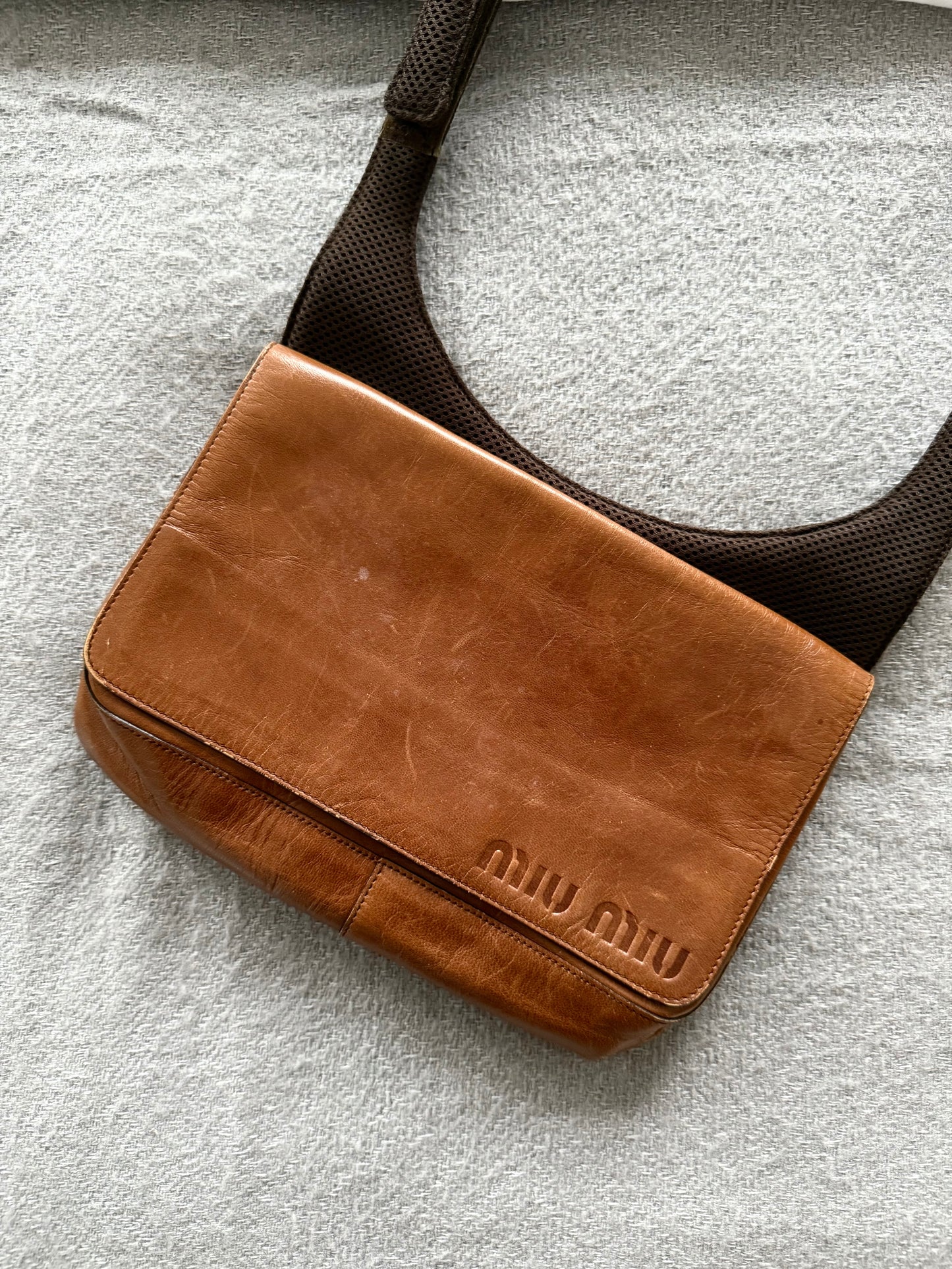 Miu Miu FW2001 Tan Leather Crossbody Bag