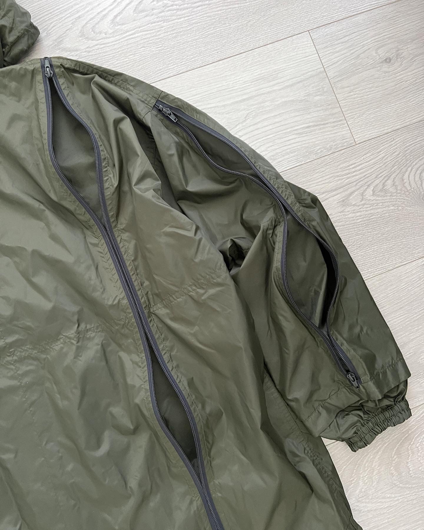 Final Home 1990s Survival Jacket - Size L