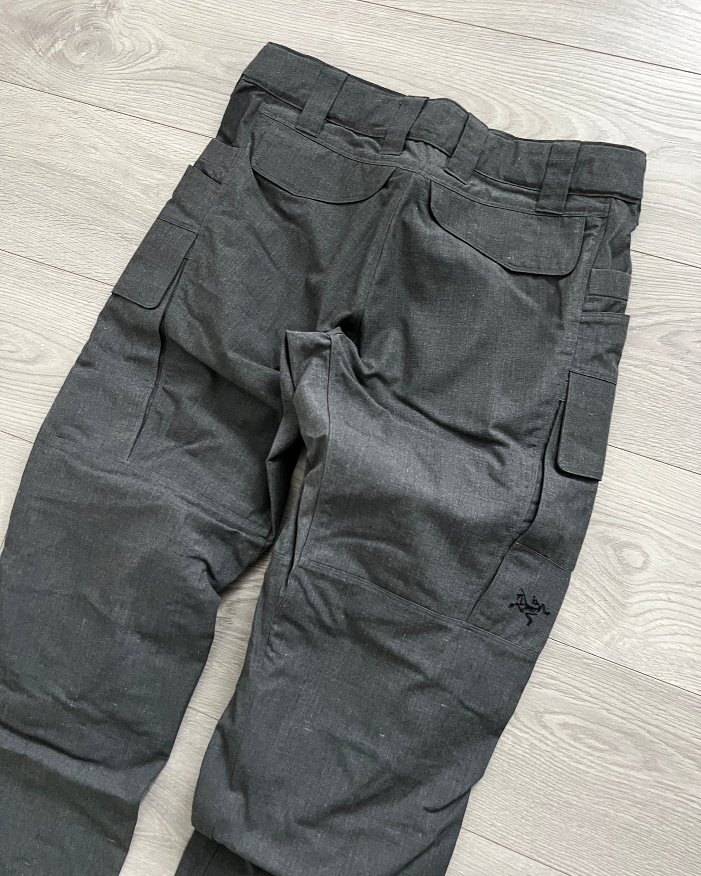 Arcteryx LEAF Assault FR Pants Wolf Grey, Made in El Salvador - Size XL
