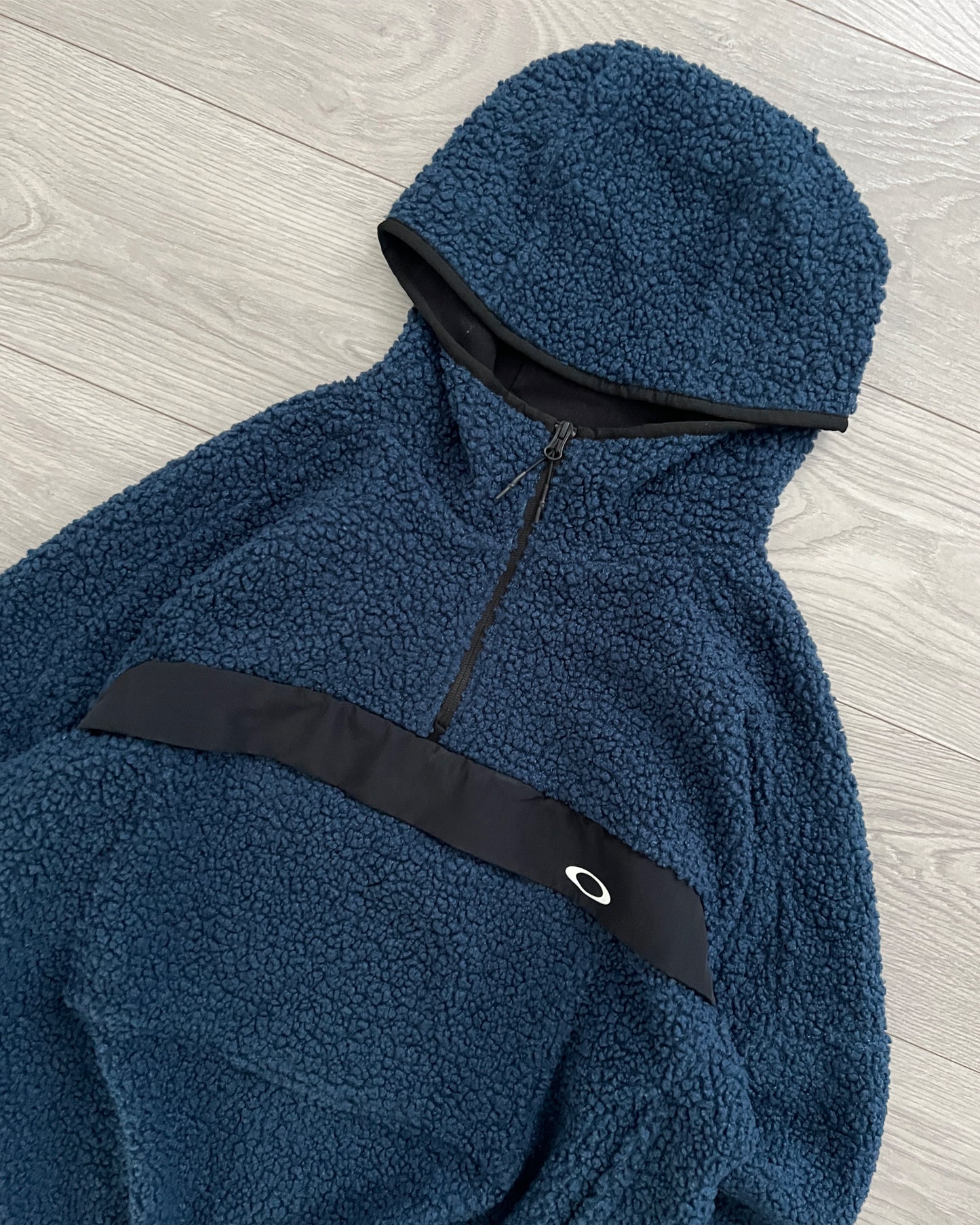 Oakley 1/4 Zip Technical Boa Fleece Anorak - Size M