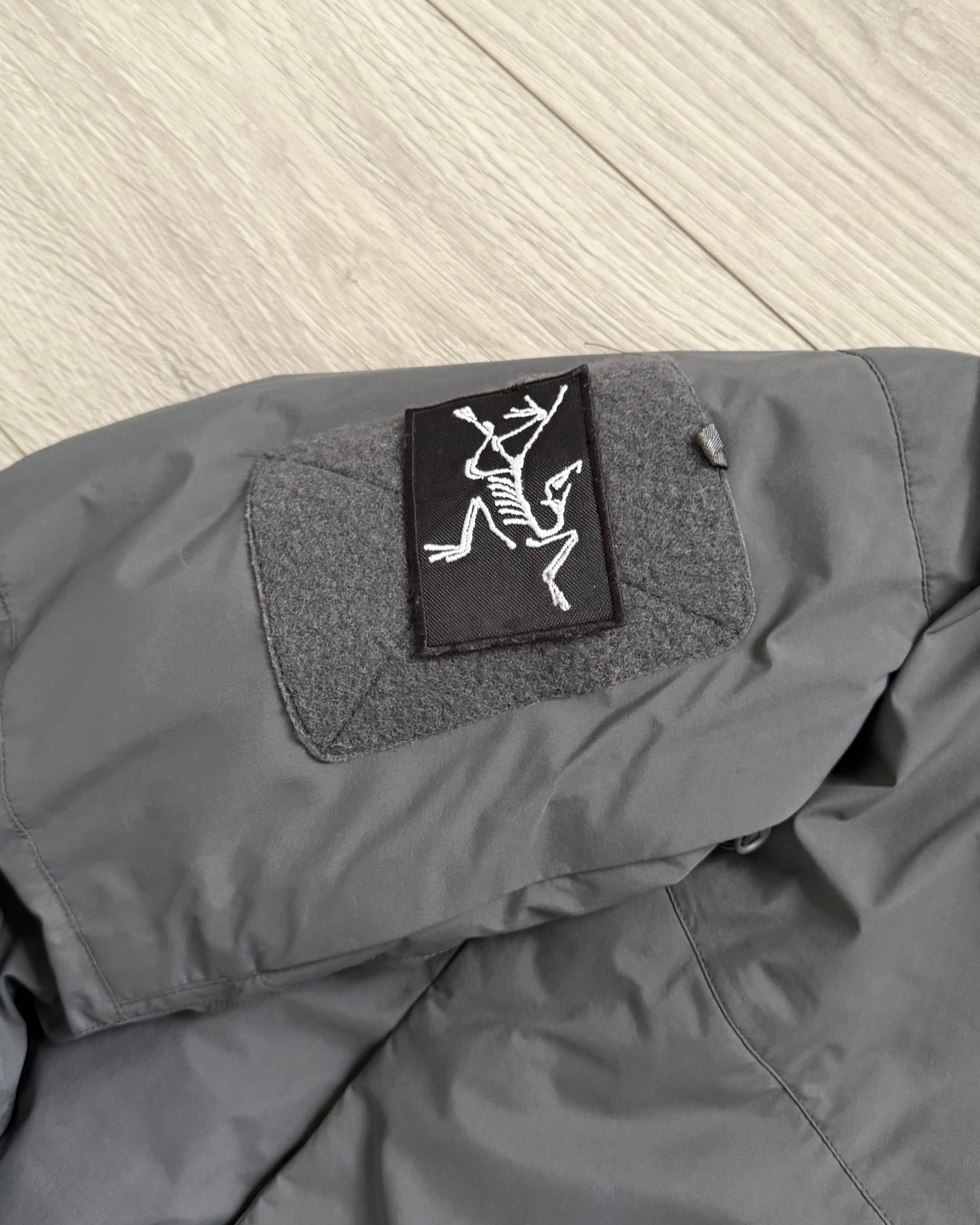 Arcteryx LEAF Cold WX LT Hooded Jacket Gen 2 Wolf Grey - Size XS