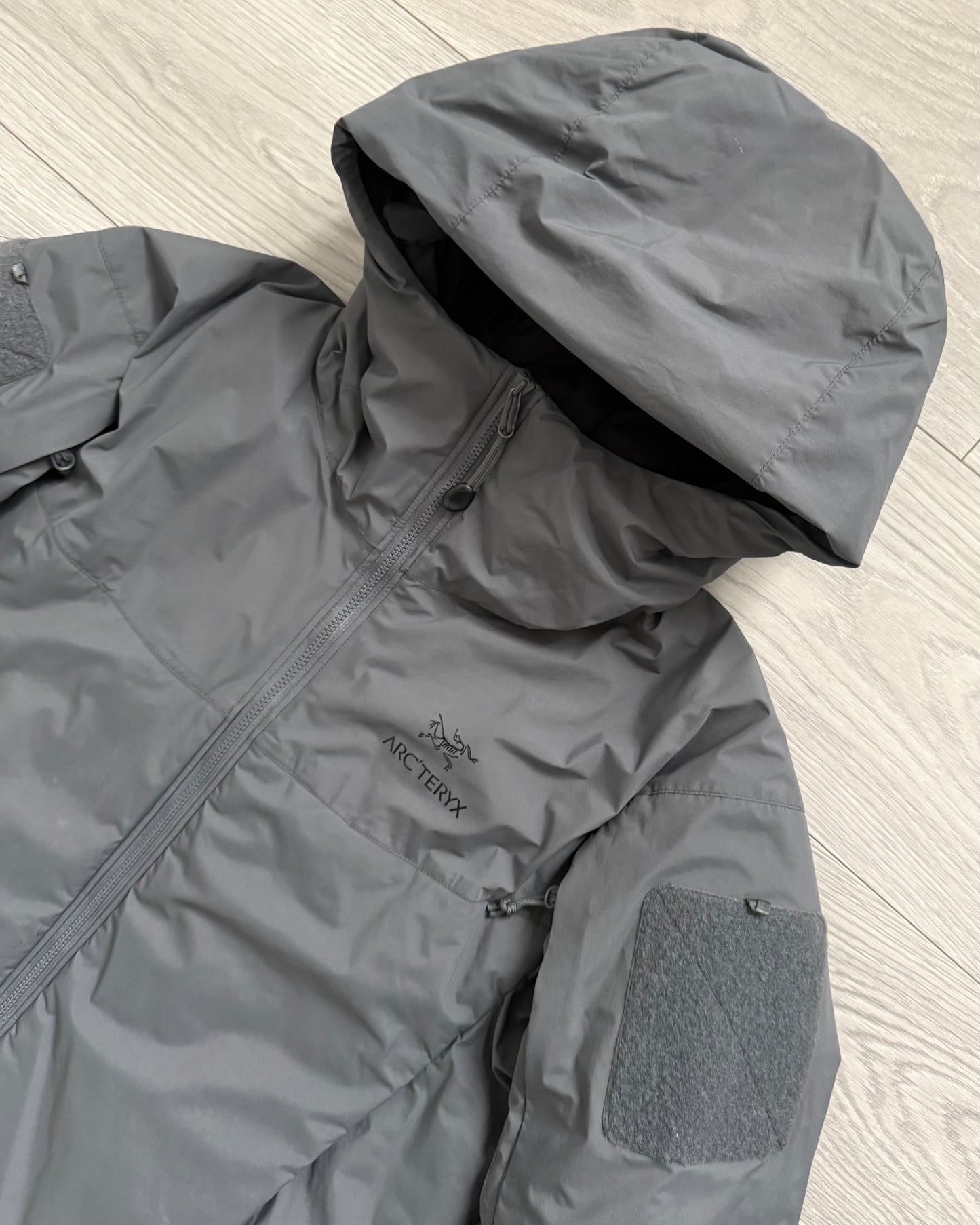Arcteryx LEAF Cold WX LT Hooded Jacket Gen 2 Wolf Grey - Size XS