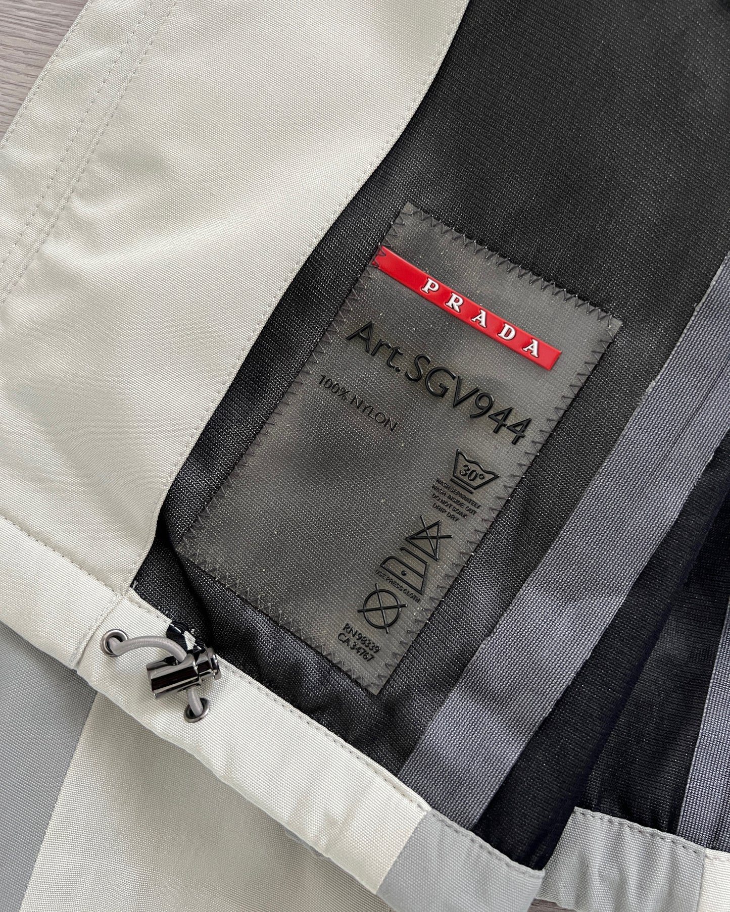 Prada FW2007 Colourblock Taped Seam Technical Jacket - Size M