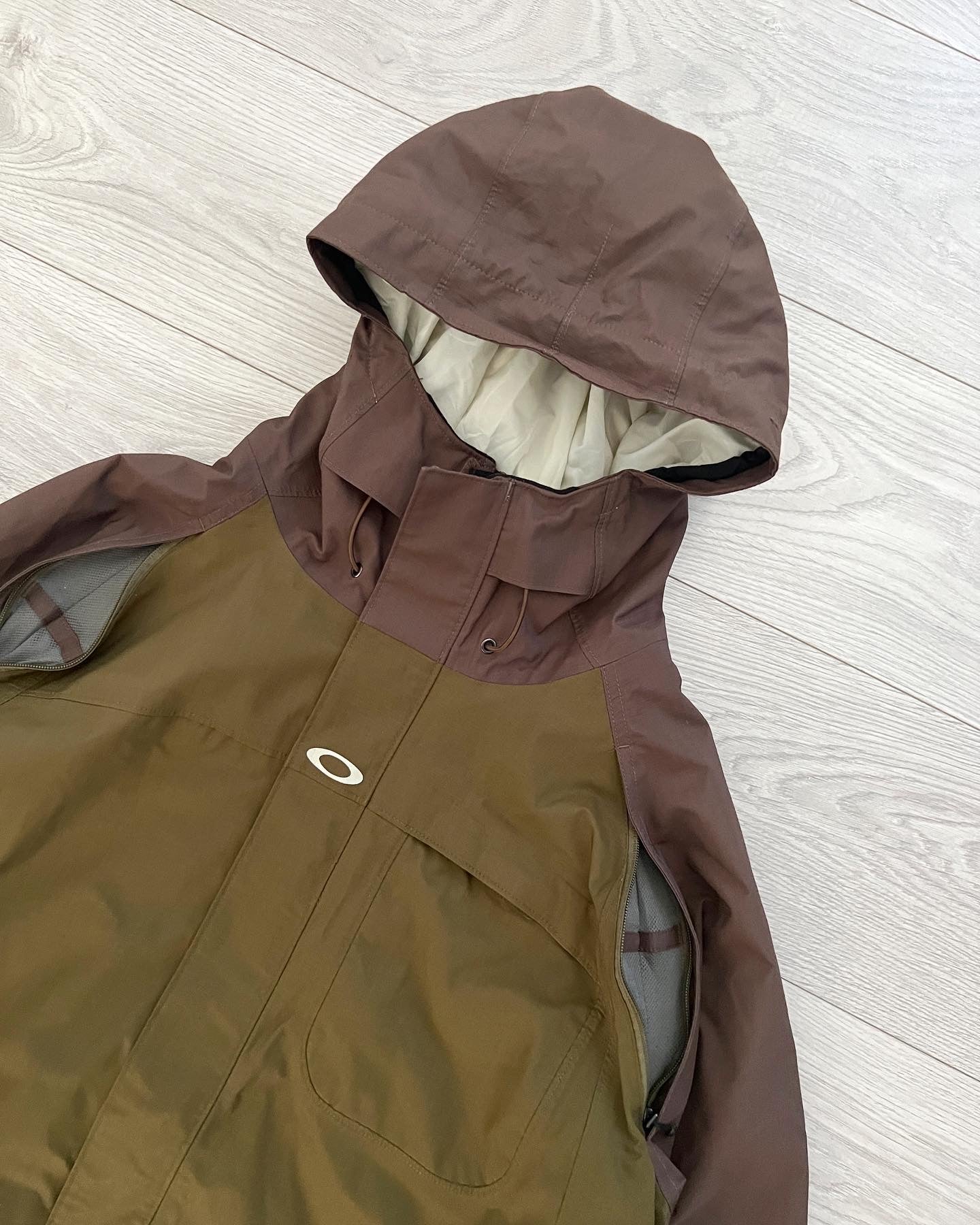 Oakley FW2007 Magnetic Hood Vent Zip Jacket - Size XXL