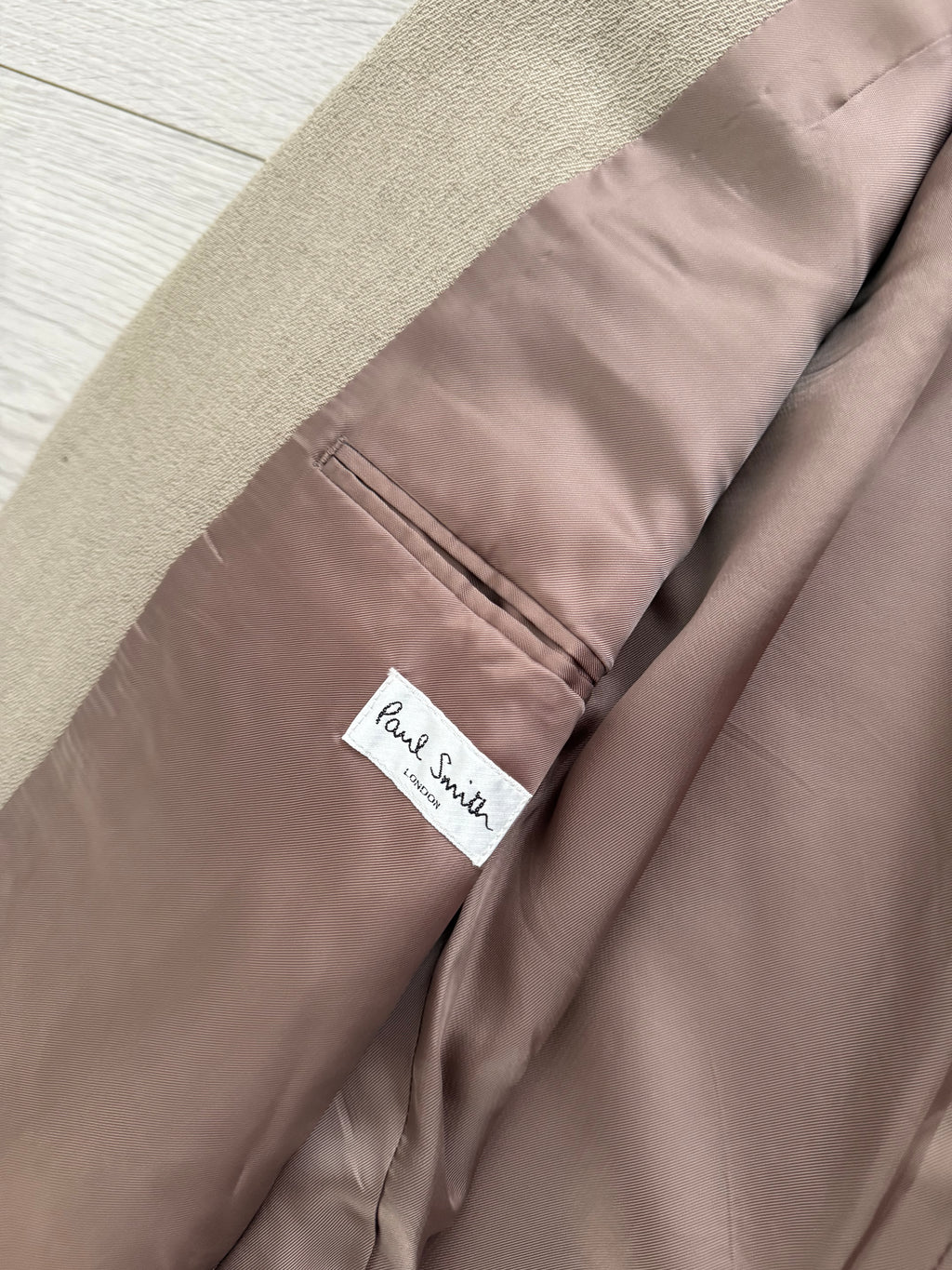 Paul Smith 1990s 3B Double Pleat Crepe Weave Wool Suit Stone Beige - Size L Jacket / 31" Waist