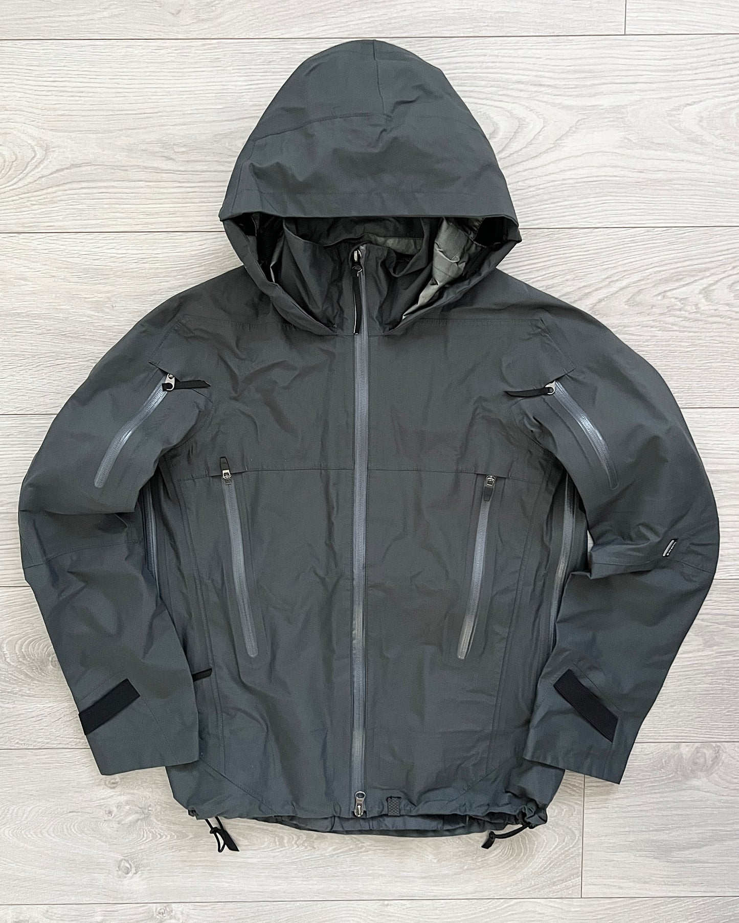 Disaeran by Acronym United Arrows Tactical Tech Shell Jacket - Size S