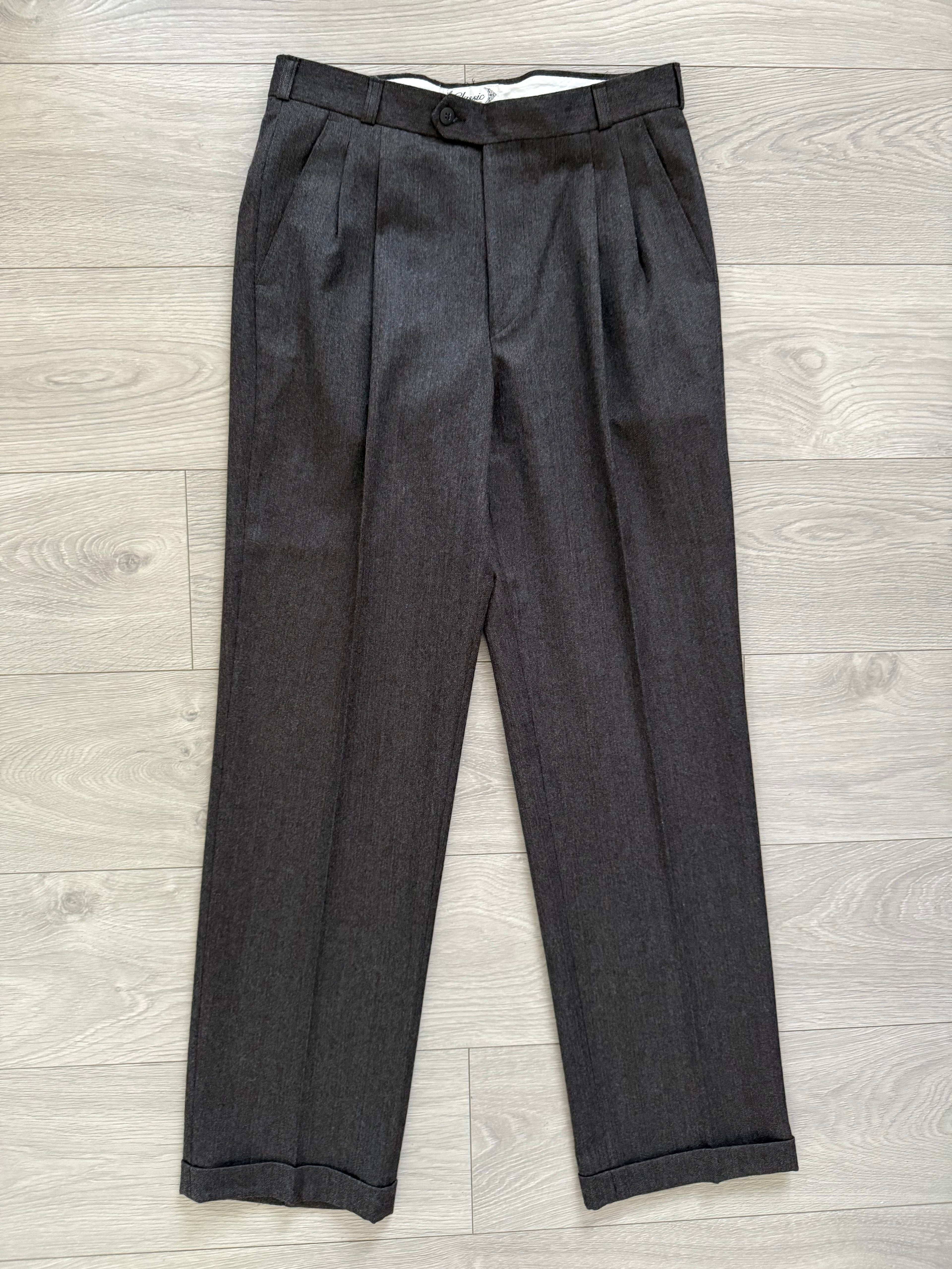Vintage 1980s Made in England Double Breasted Peaked Lapel Pleated Brown Suit - Size M Jacket / 31" Waist