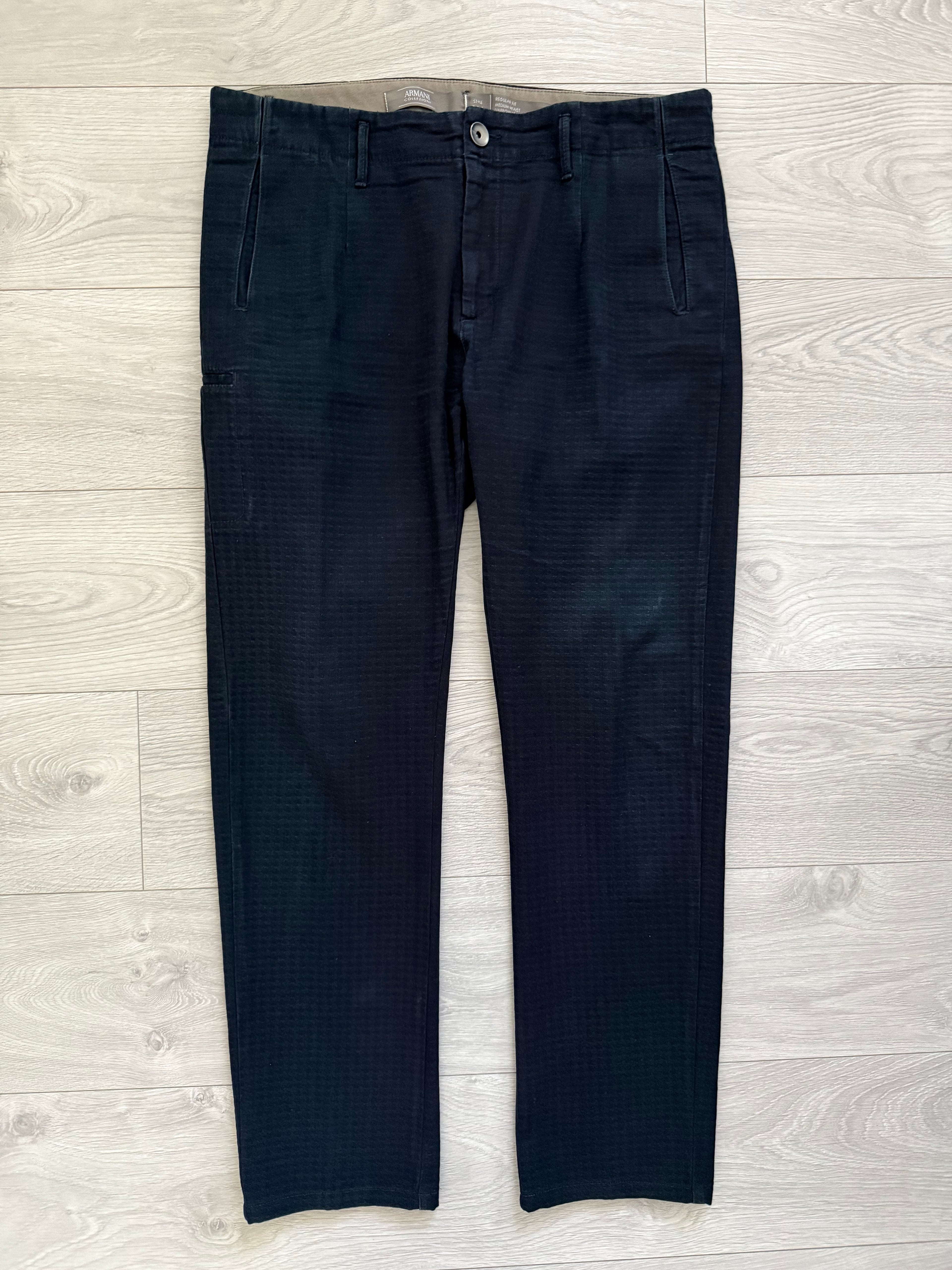 Armani 2000s Cargo Pocket Textured Navy Pants - Size 38" Waist