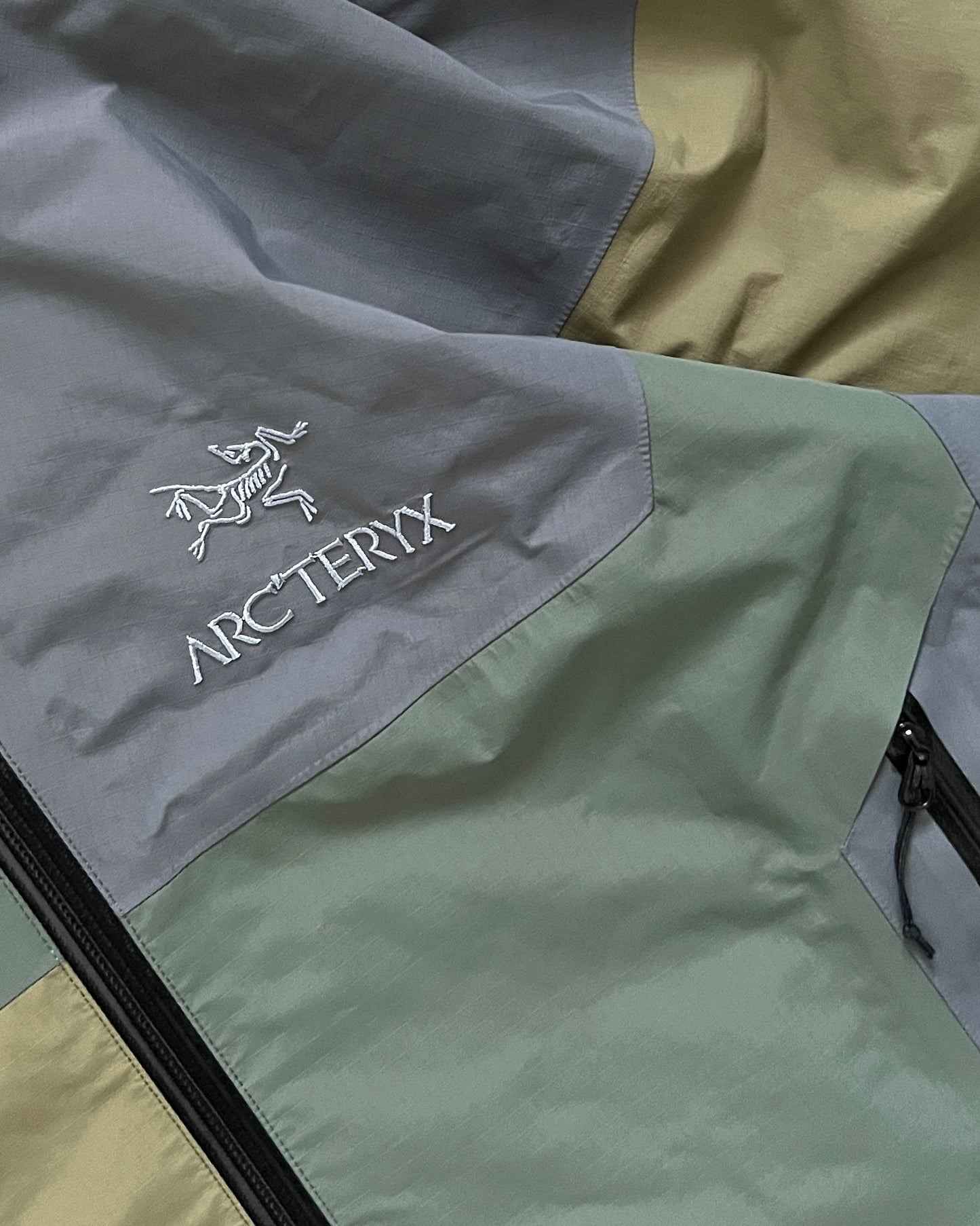 Arcteryx Beams SS2017 Beta Gore-Tex Patchwork Jacket - Size S