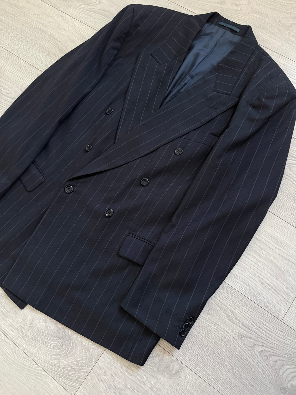 Hugo Boss 1980s 'Al Capone' Peak Lapel Double Breasted Pleated Striped Navy Suit - Size XXL Jacket / 36" Waist