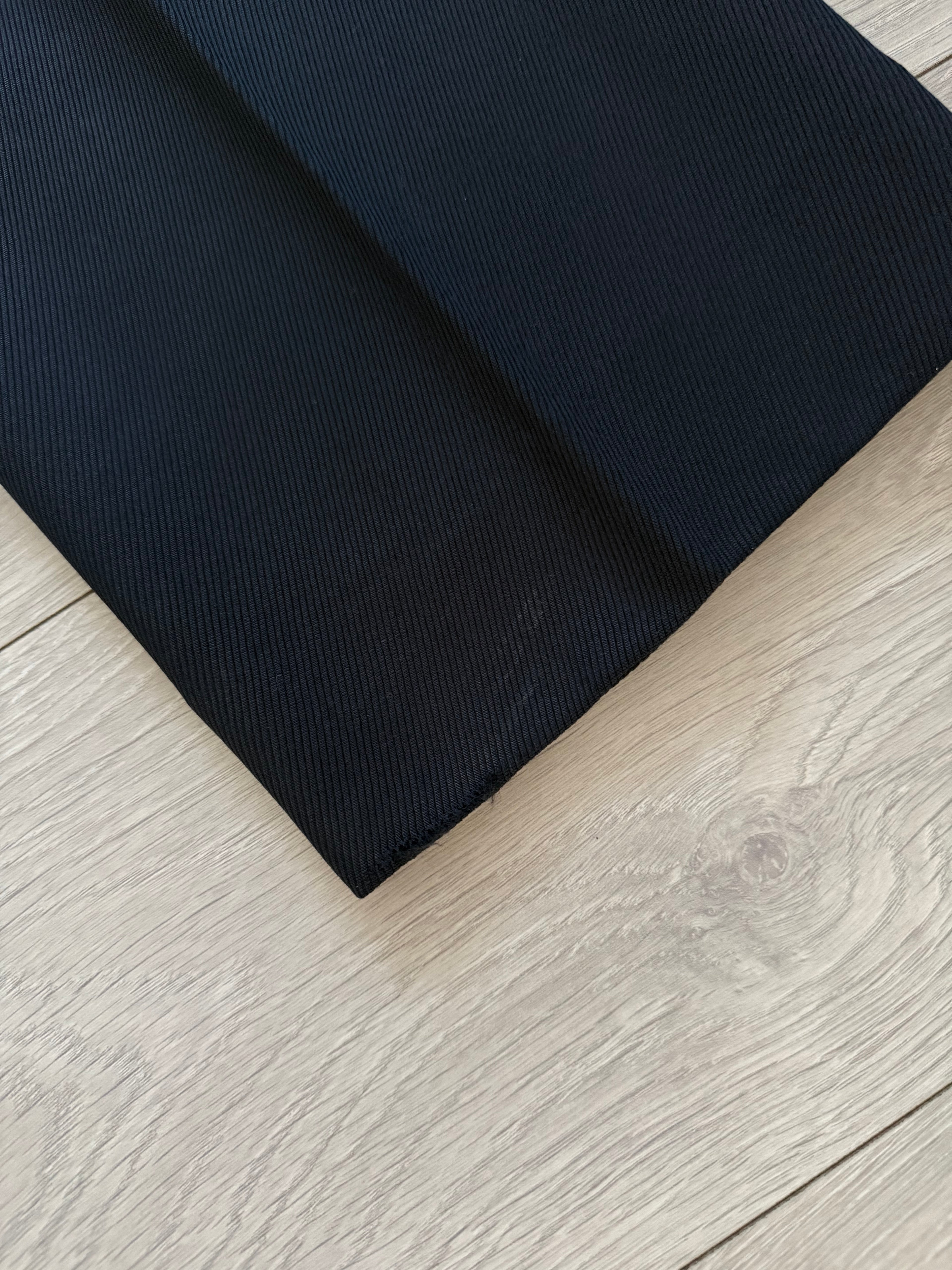 Giorgio Armani 1980s 3B Wool Twill Weave Navy Pleated Suit - Size XXL Jacket / 35" Waist
