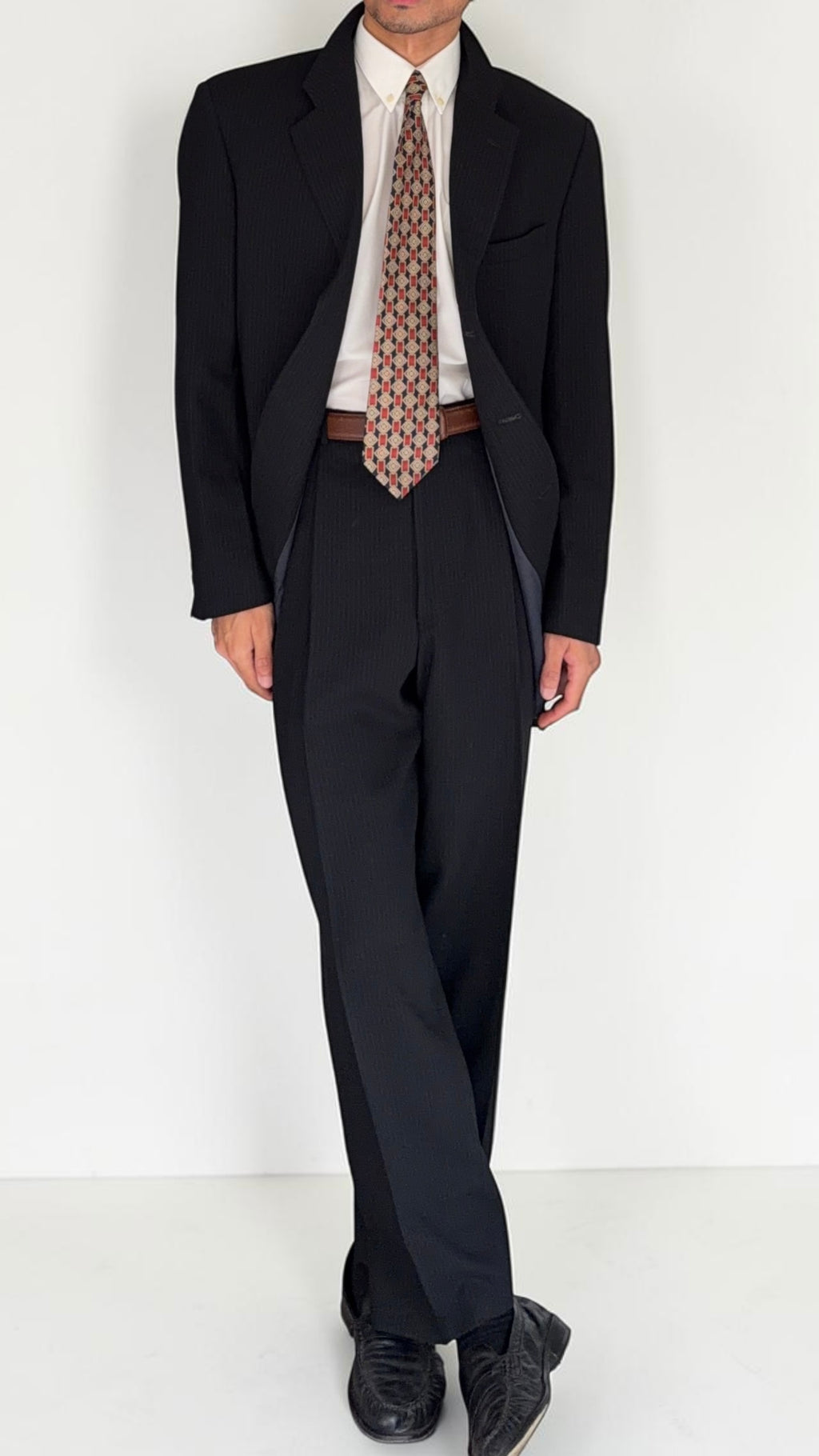 Armani 1990s 3B Pinstriped Textured Pleated Wool Suit  - Size XL Jacket / 36" Waist