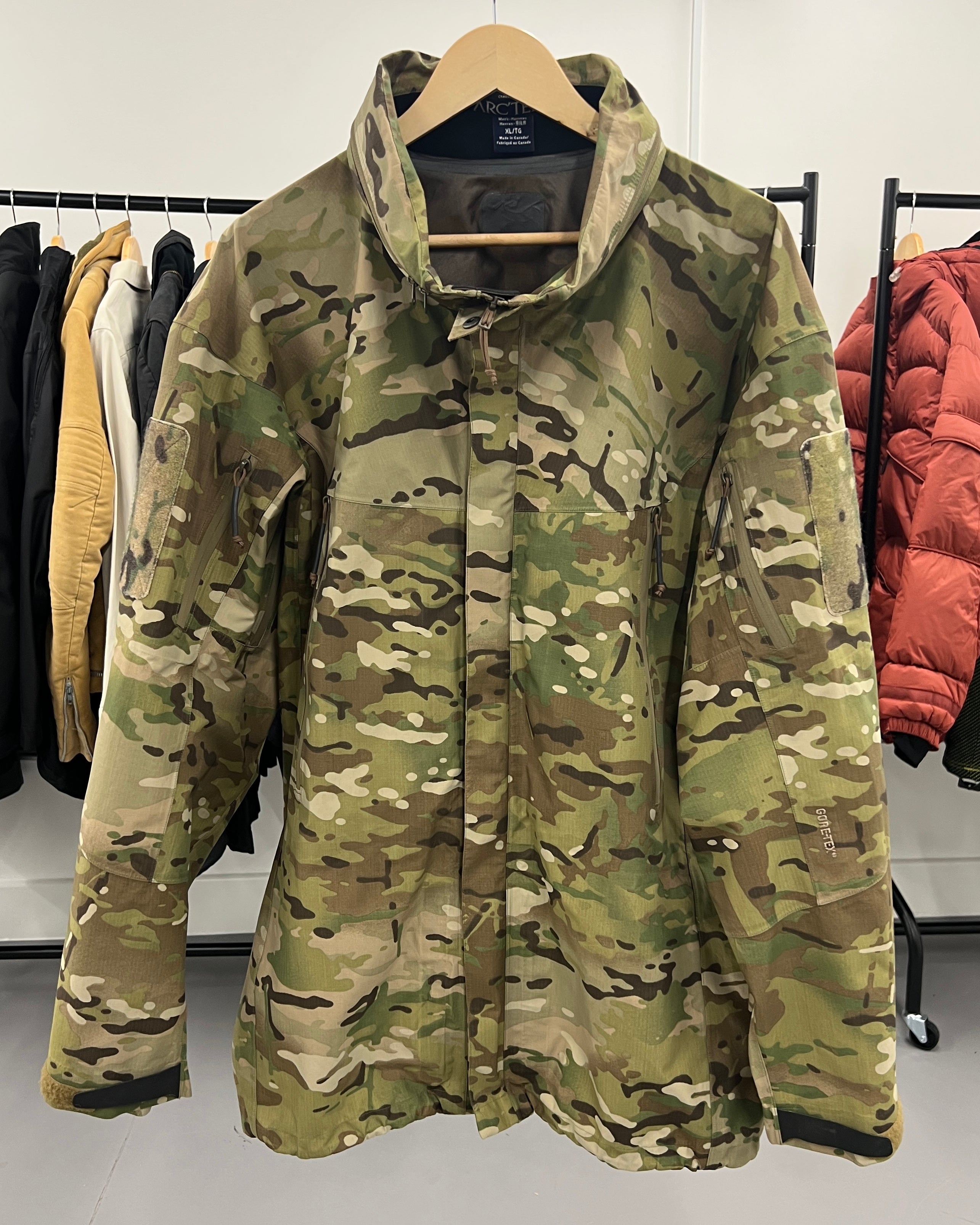 ARC'TERYX LEAF – NDWC0 Shop