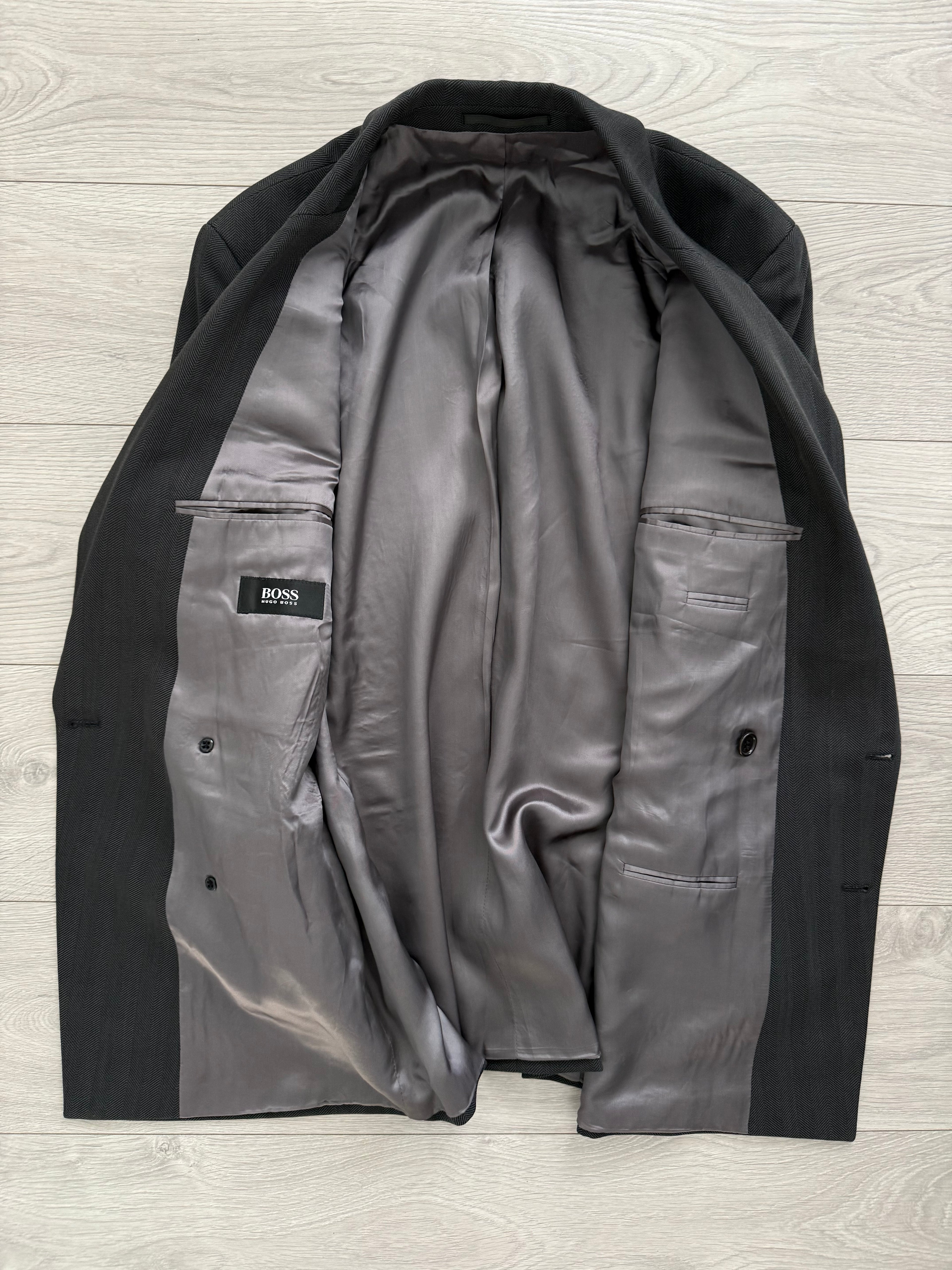 Hugo Boss 1980s 'Omega' Peaked Lapel Double Breasted Pleated Wool Herringbone Suit Grey - Size M Jacket / 32" Waist