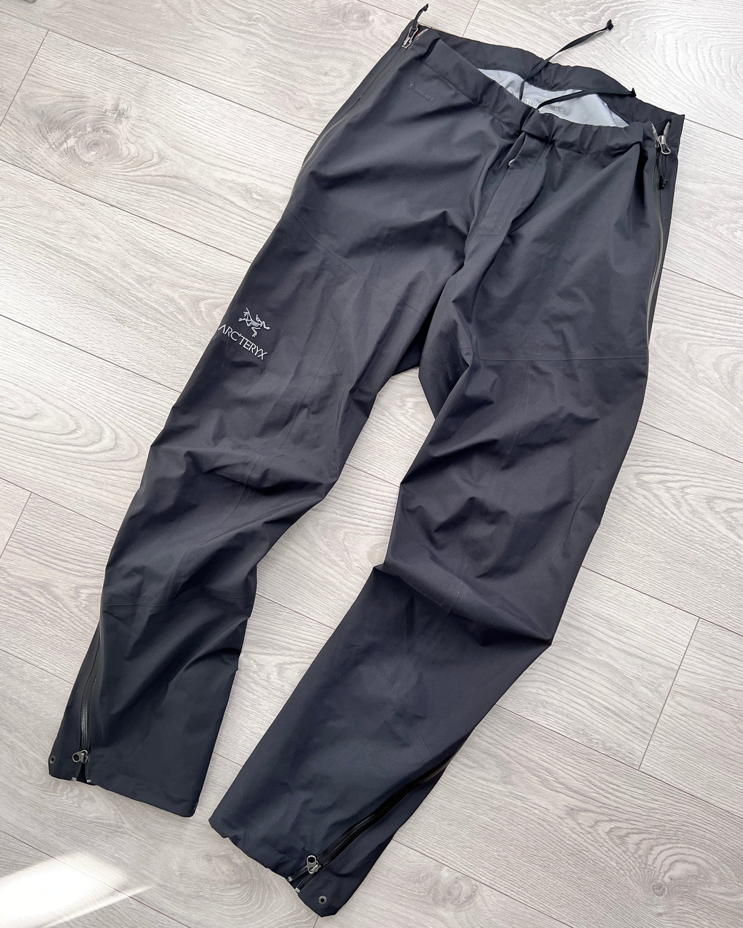 Arcteryx Beta Gore-Tex Shell Waterproof Pants - Size M