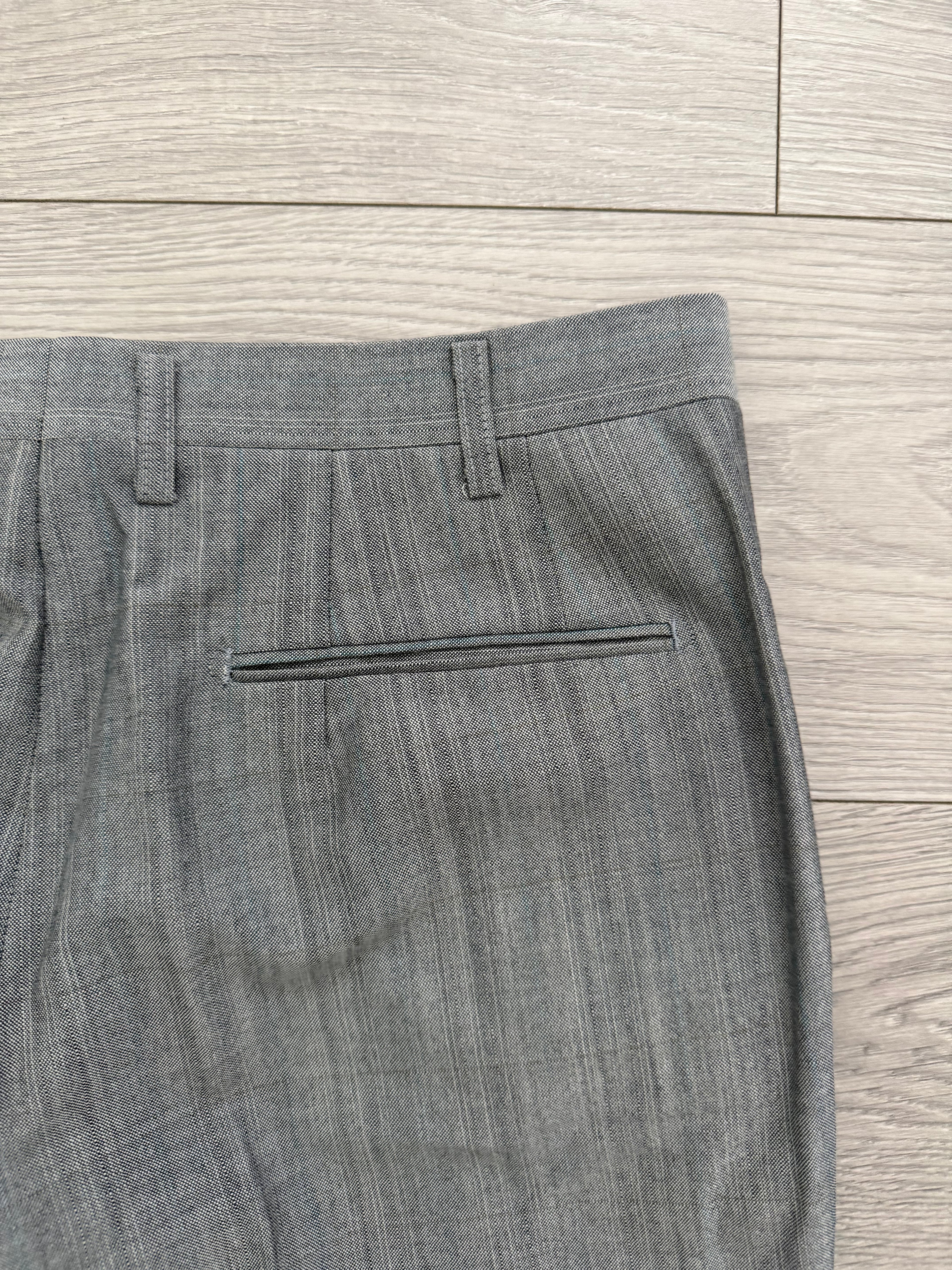 Burberry 1990s 2B Wool Check Grey Suit - Size S Jacket / 32" Waist