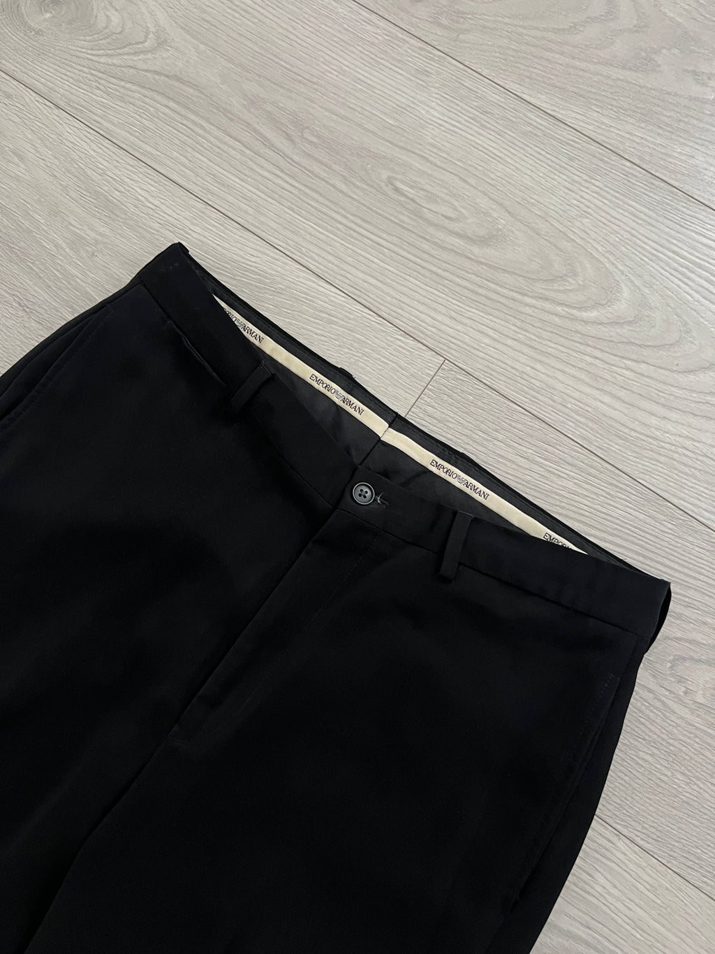 Emporio Armani 2002 3-B Relaxed Suit - Size M Jacket / 32" Waist