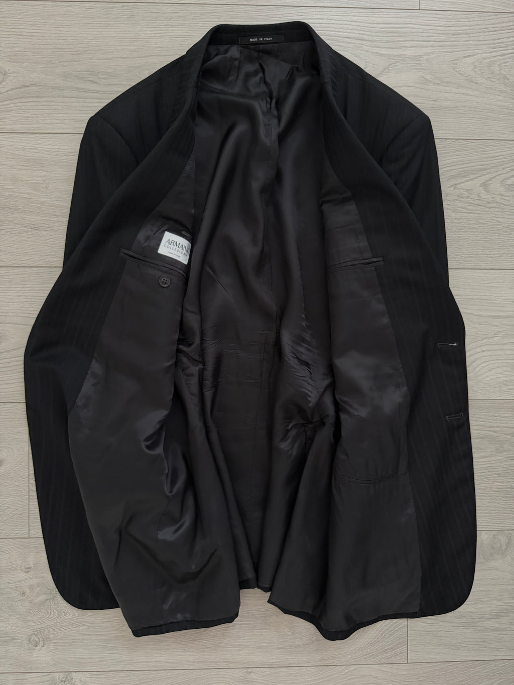 Armani 1990s 2B Striped Pleated Wool Suit - Size XXL Jacket / 38" Waist