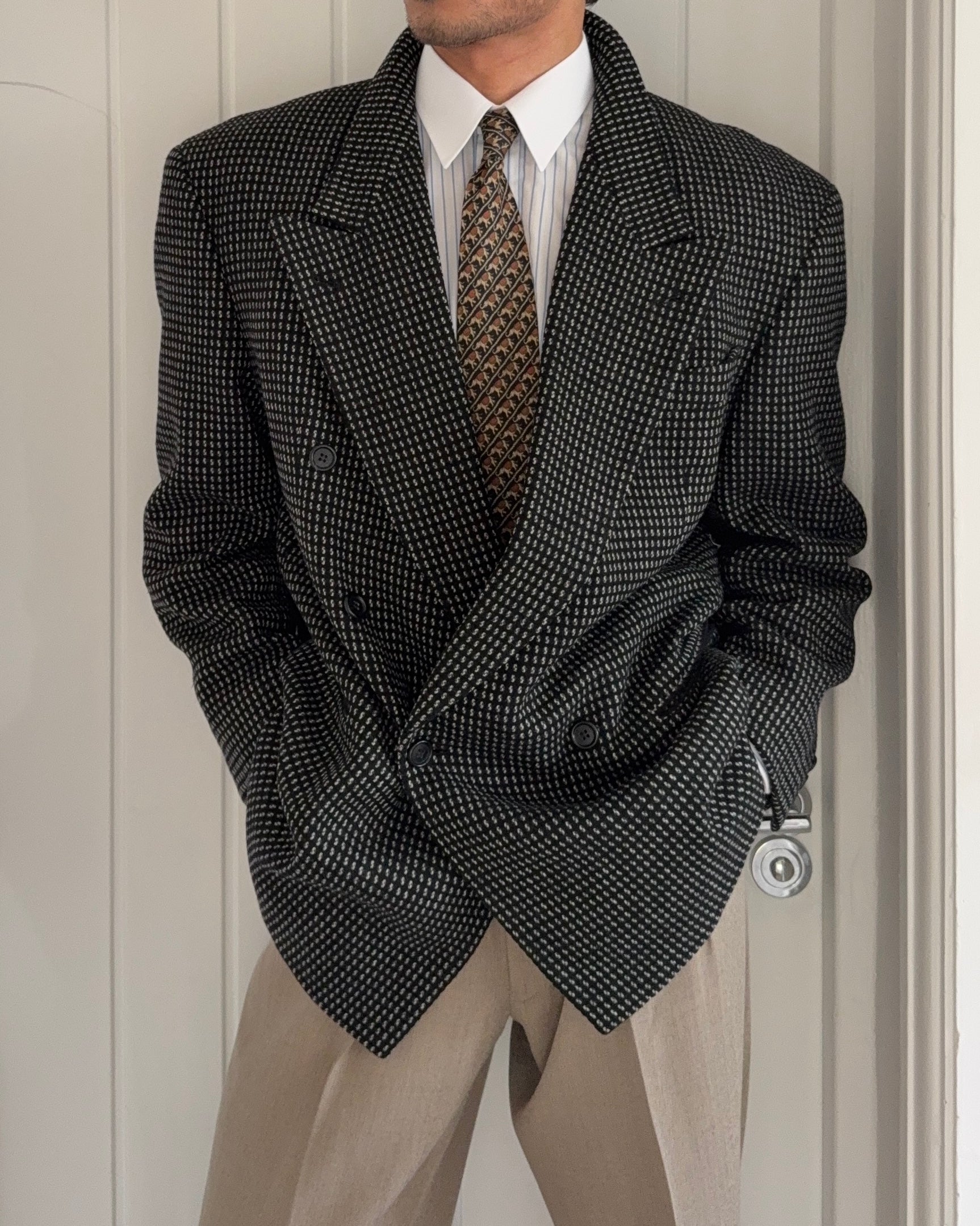 Hugo Boss 1980s Wool Cashmere Peaked Lapel Double Breasted Textured Sport Jacket Blazer - Size XL