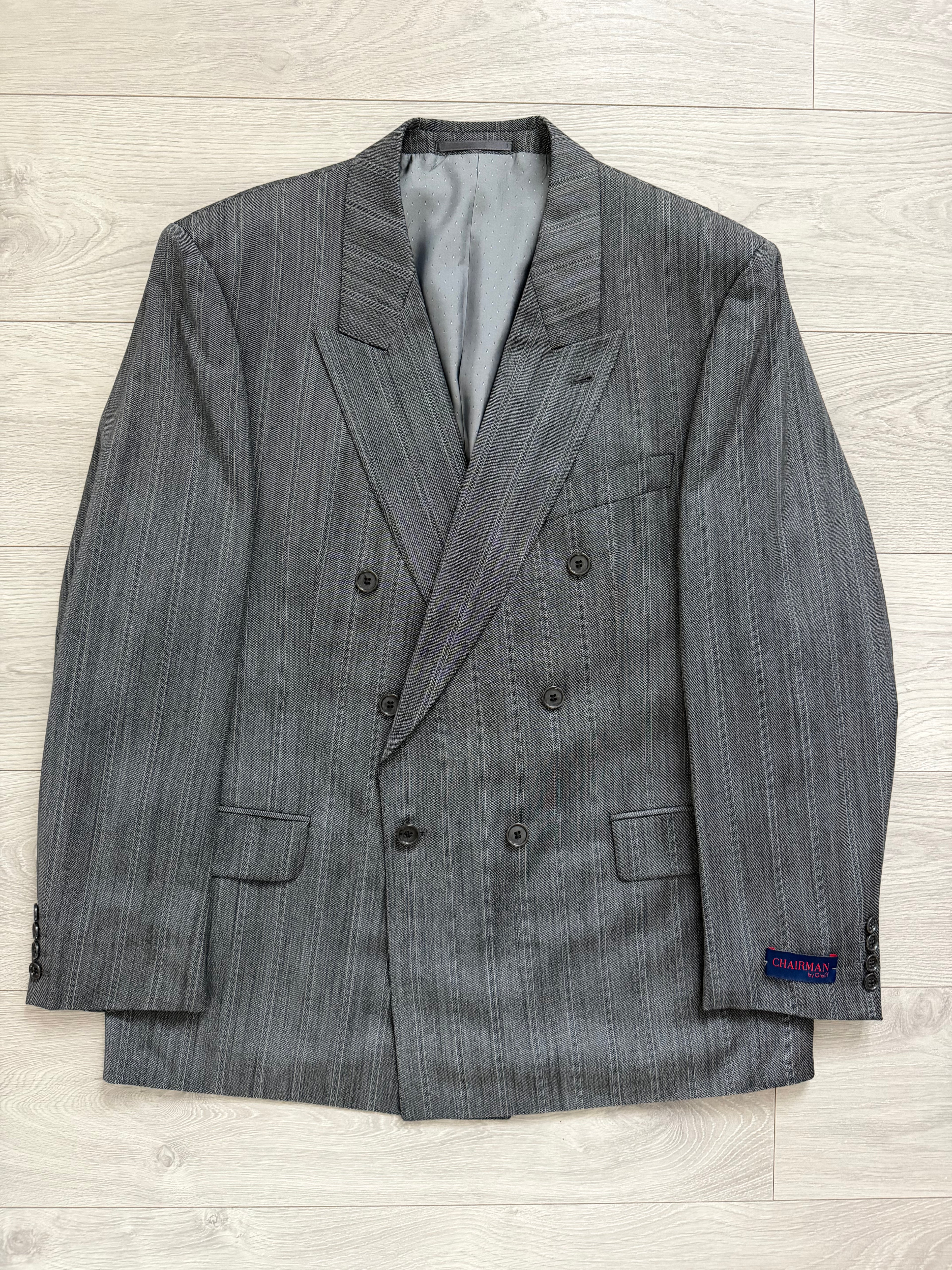 1980s Vintage Peaked Lapel Double Breasted Pleated Wool Textured Suit - Size XXL Jacket / 36" Waist