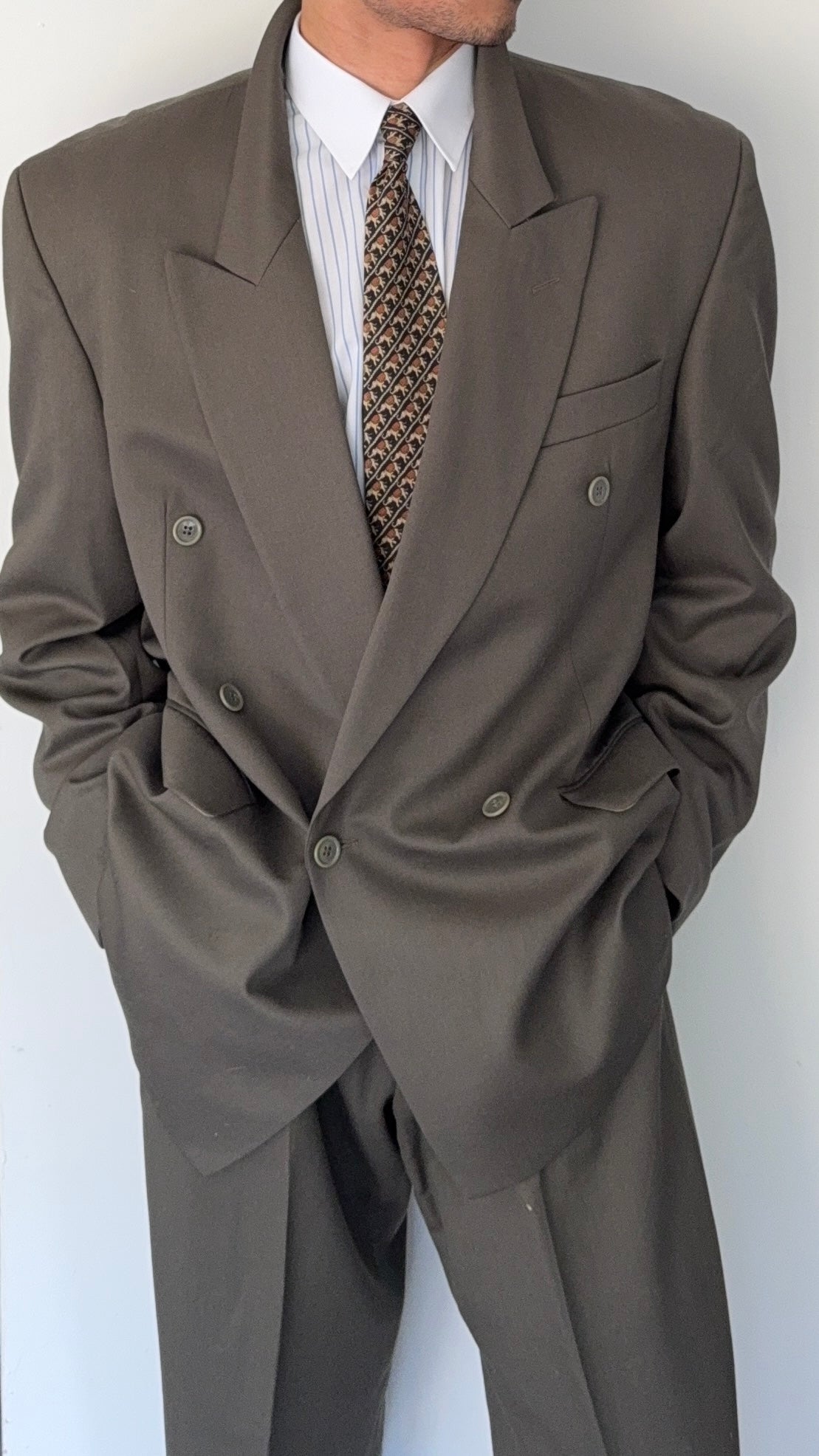 1980s Vintage Peaked Lapel Double Breasted Pleated Pure New Wool Olive Green Suit - Size XL Jacket / 34" Waist