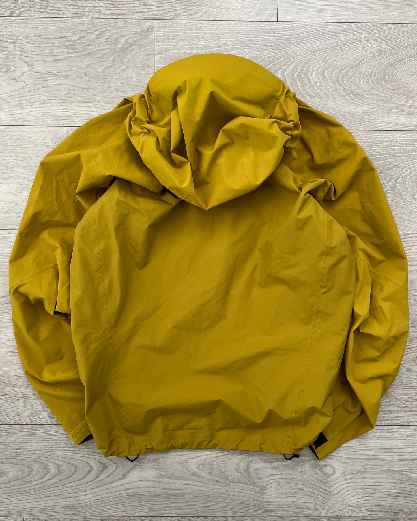 Arcteryx Beta AR Gore-Tex Pro Shell Jacket - Size M