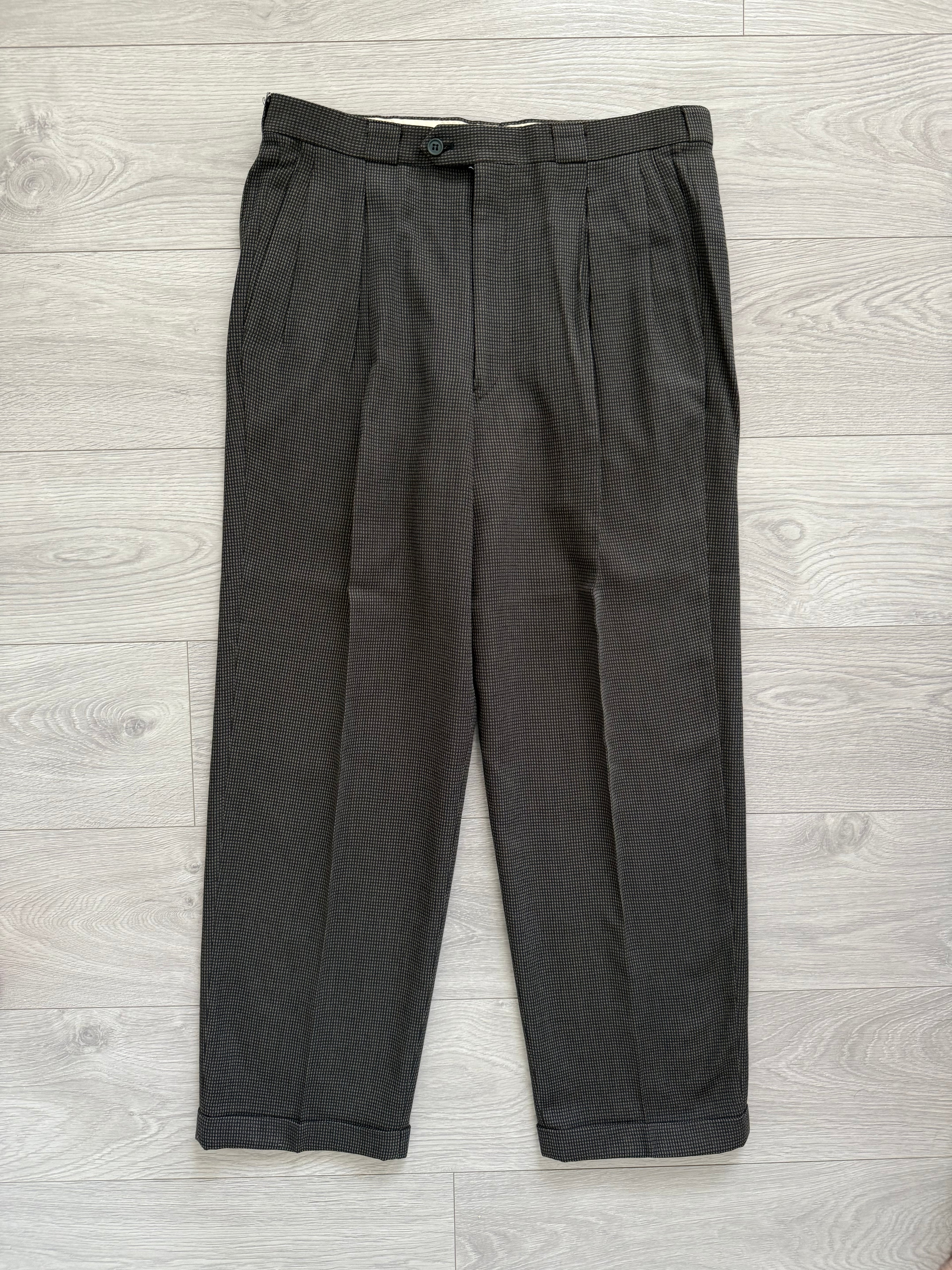 Giorgio Armani 1980s Double-Breasted Pleated Textured Wool Suit - Size L Jacket / 34" Waist