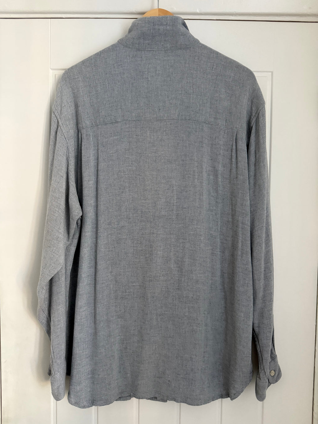 Saks Fifth Avenue 1990s Italian Fabric Relaxed Rayon Shirt - Size M